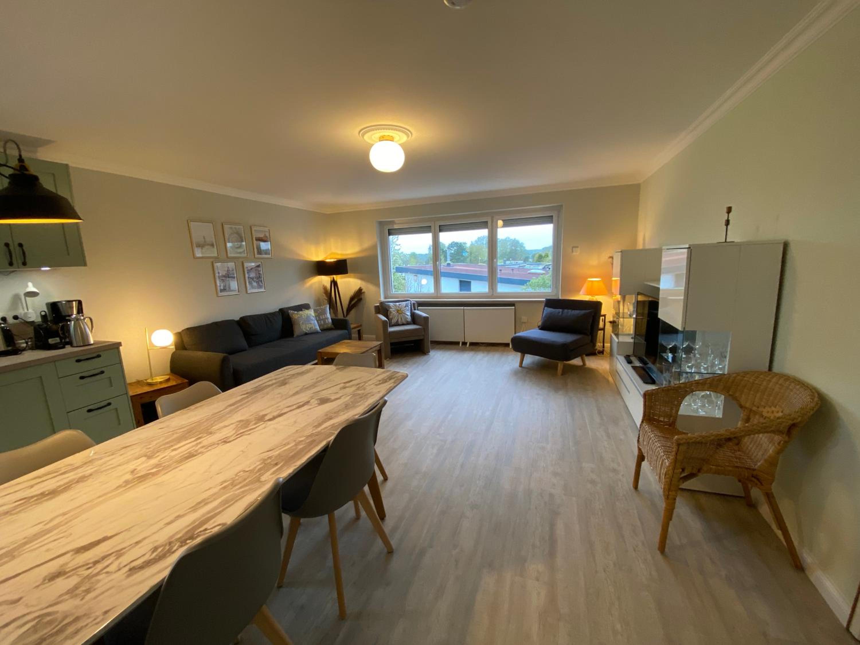 One-Bedroom Apartment - Photo 37