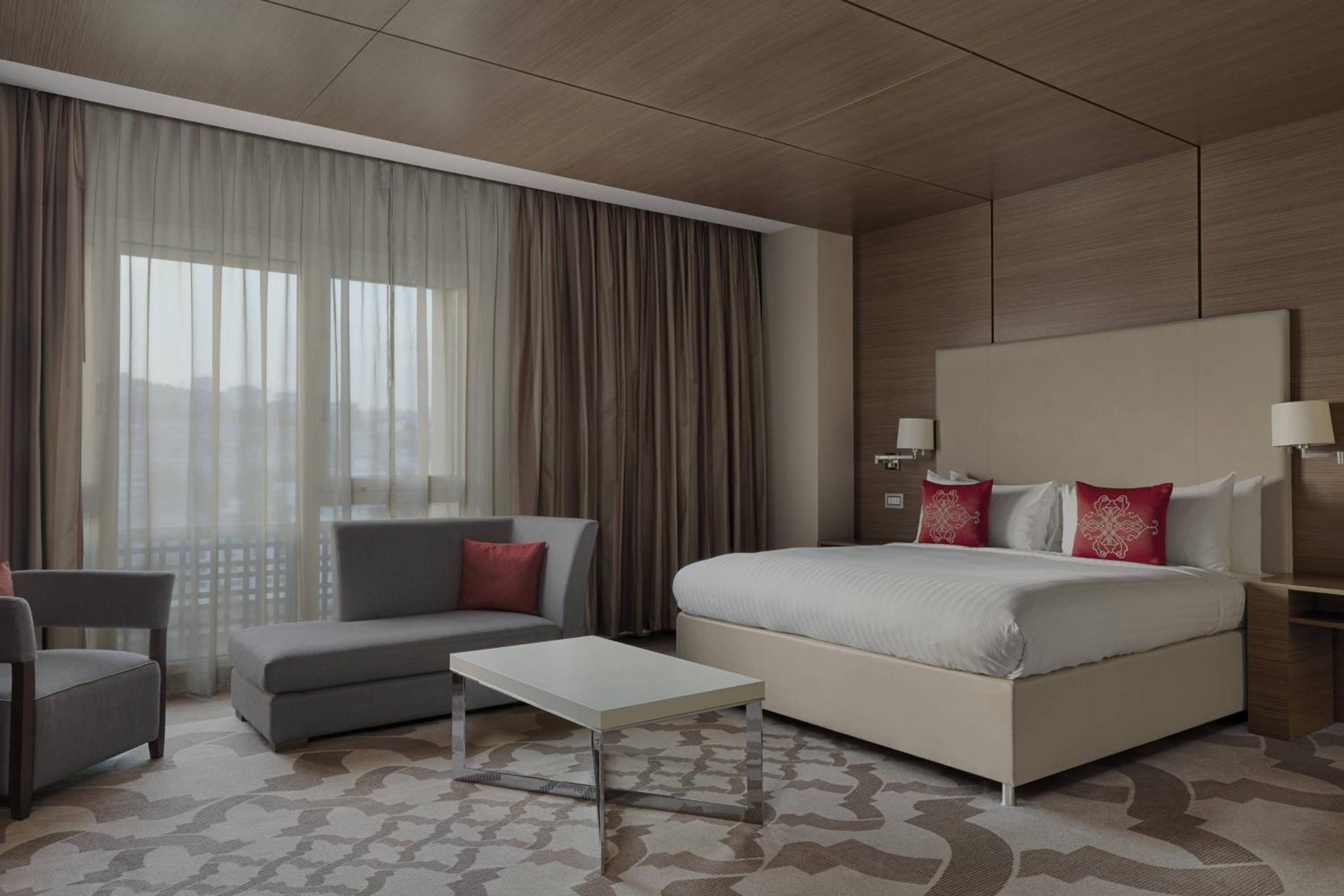 Executive King Suite
