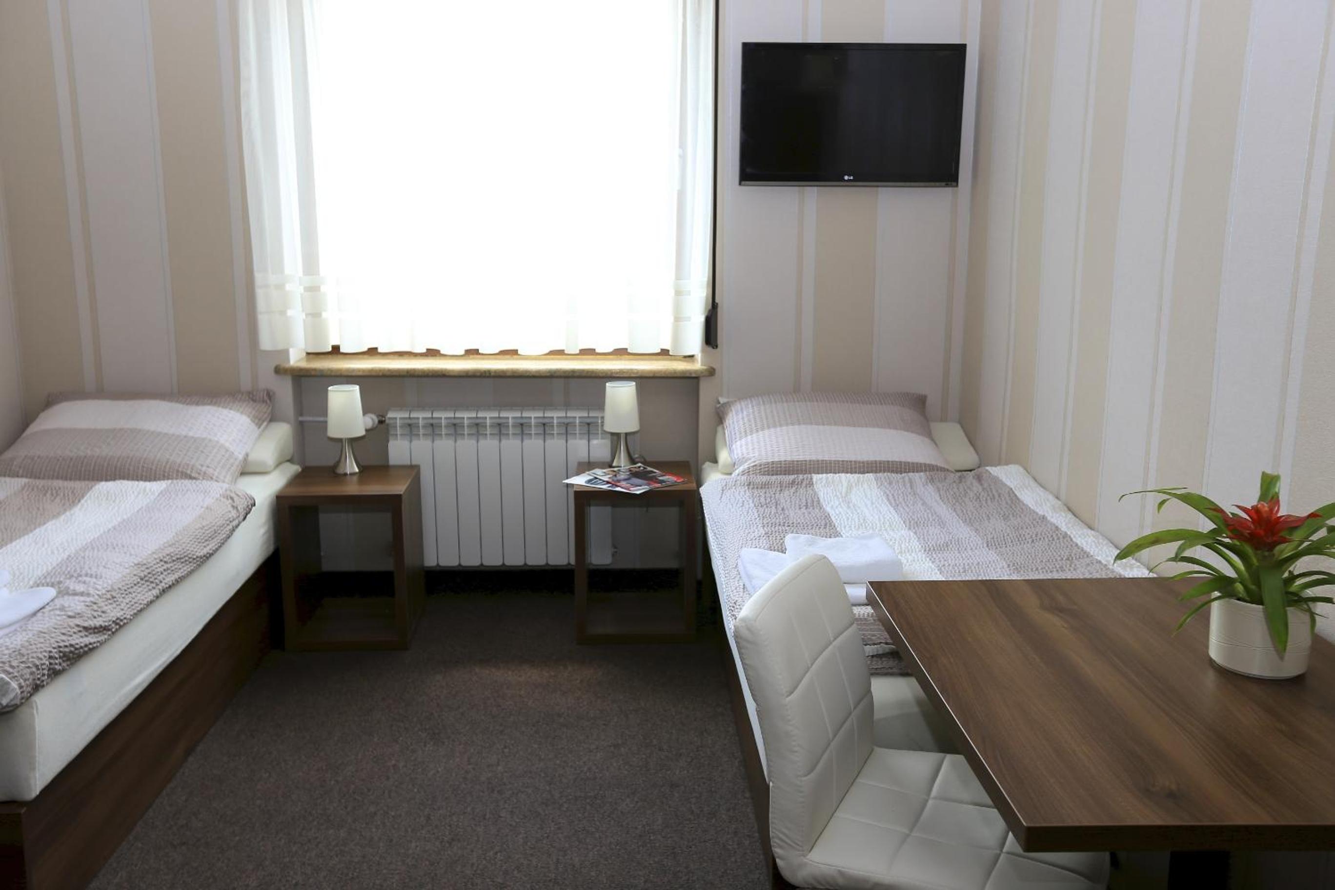 Standard Double Room photo 2