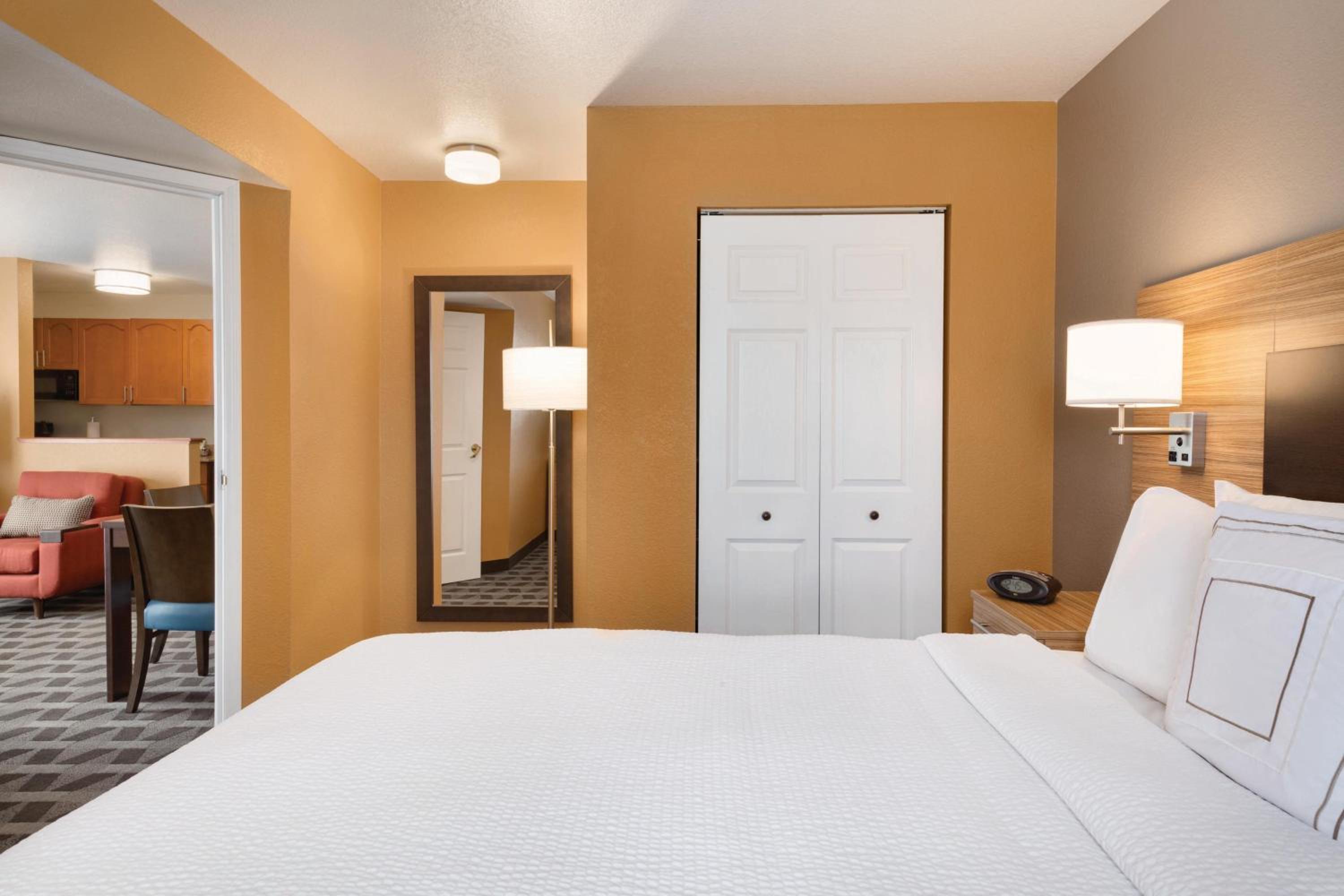 Two-Bedroom Suite photo 1