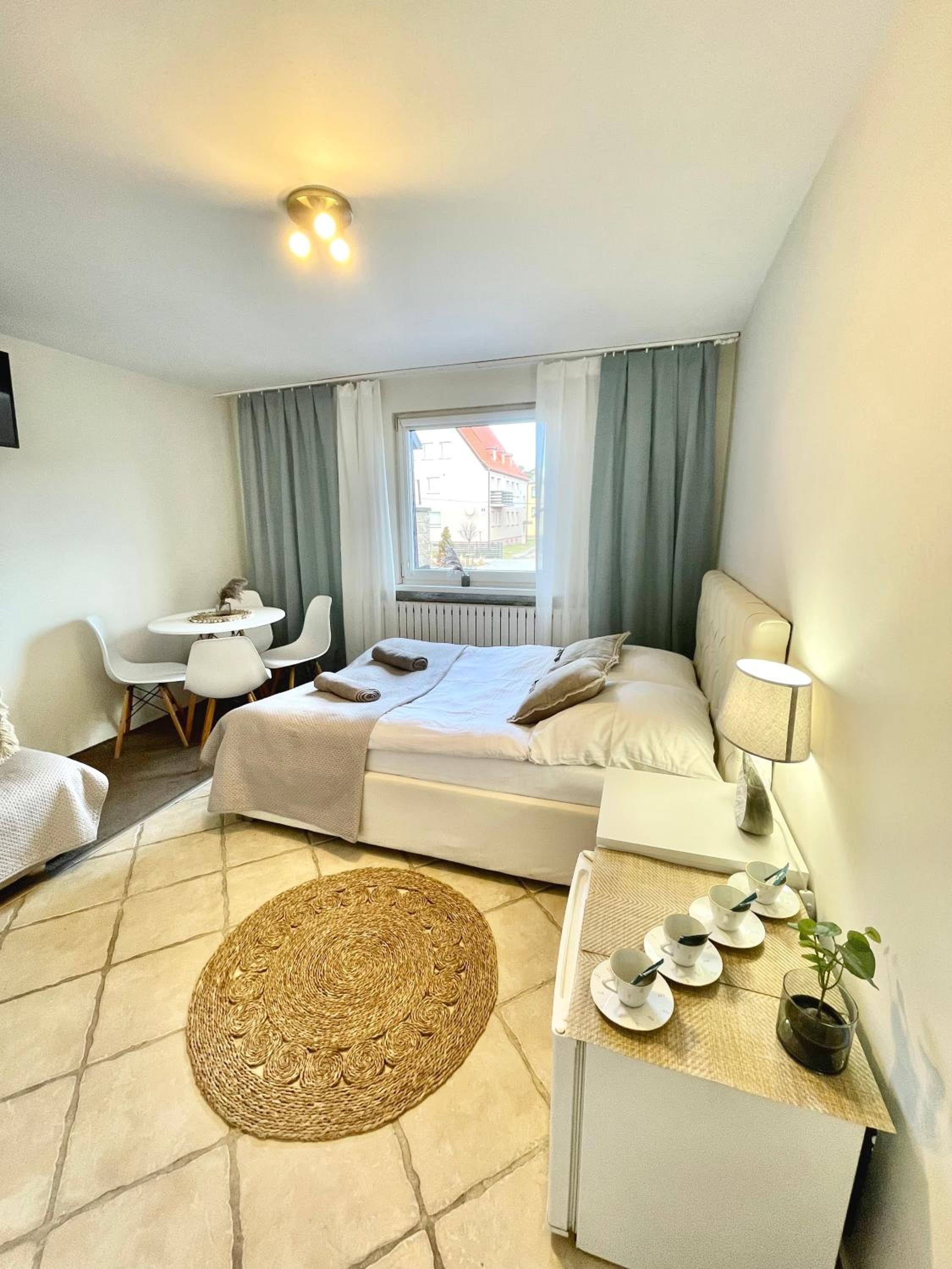 Economy Quadruple Room photo 1
