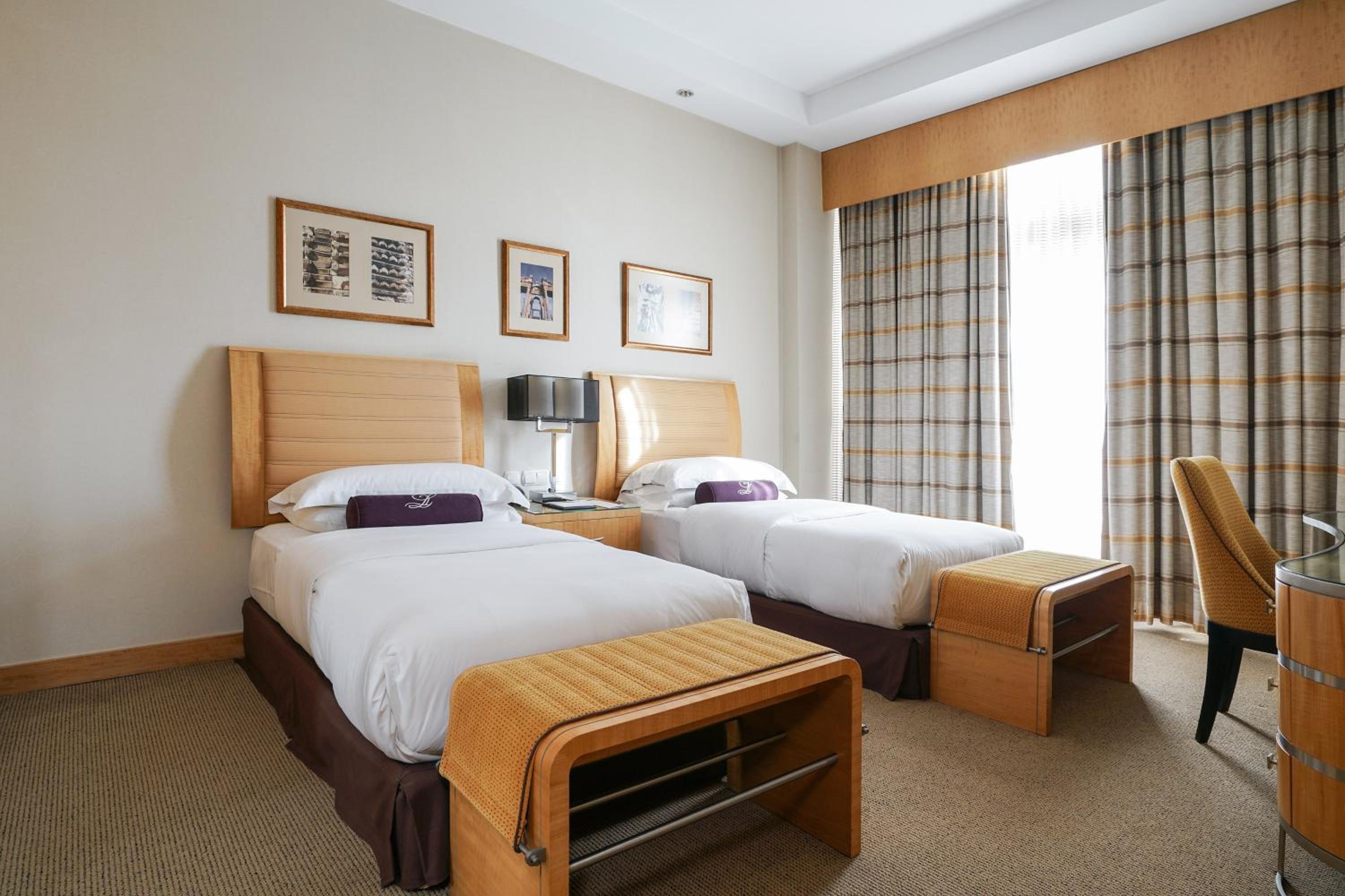 Two Bedroom Apart Suite - Photo 7