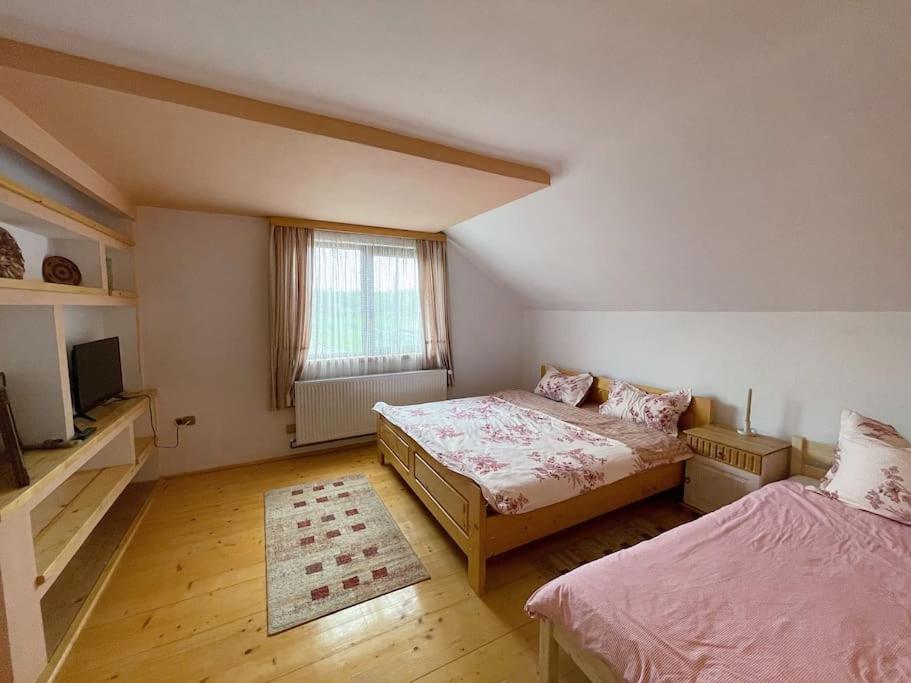 Triple Room with Bathroom photo 1