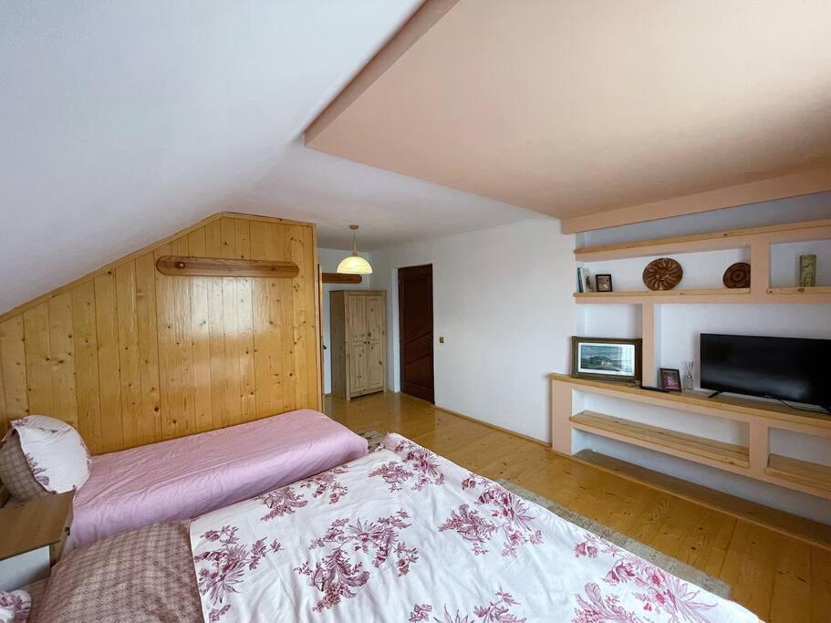Triple Room with Bathroom photo 3