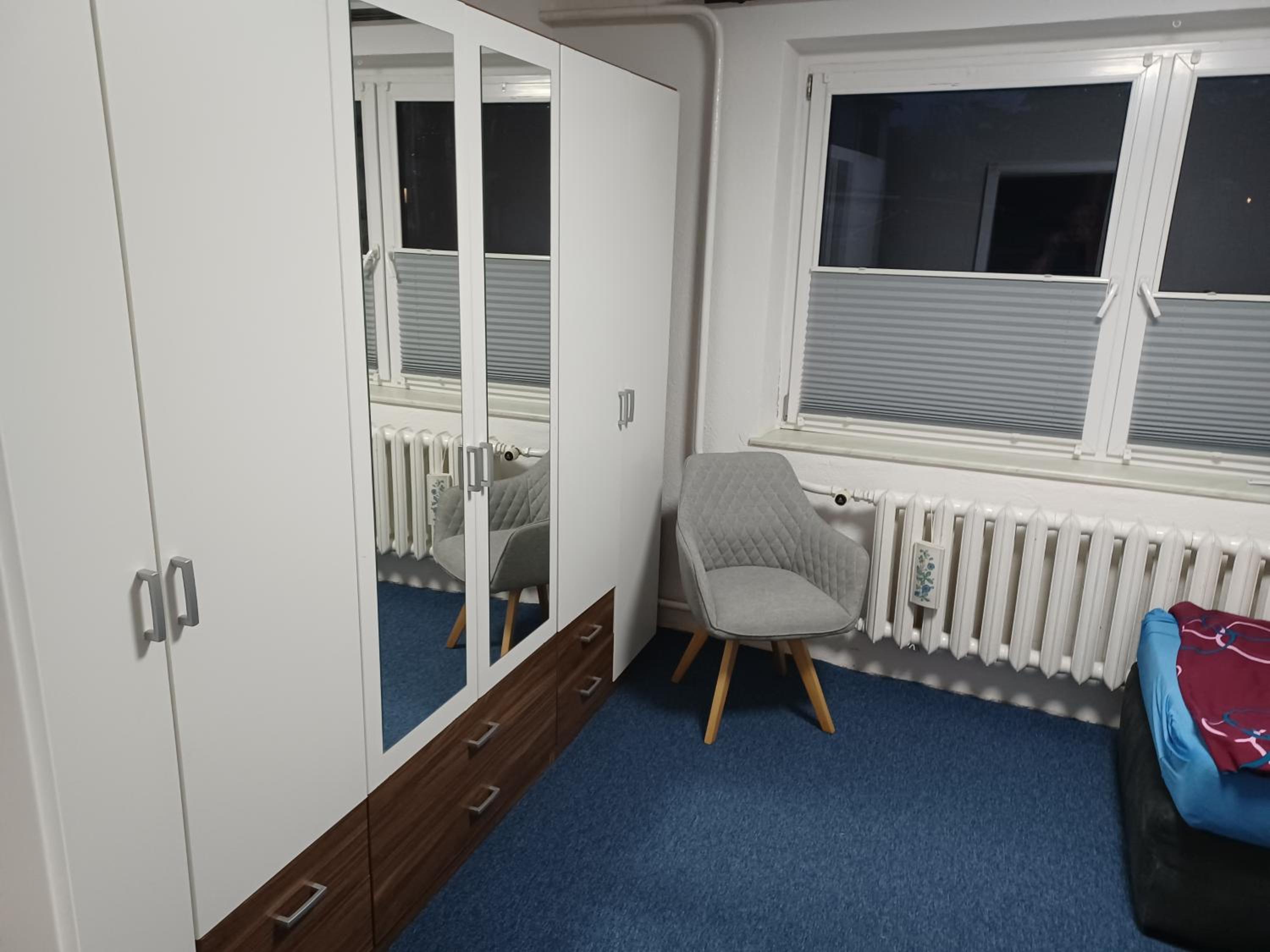 Three-Bedroom House photo 2