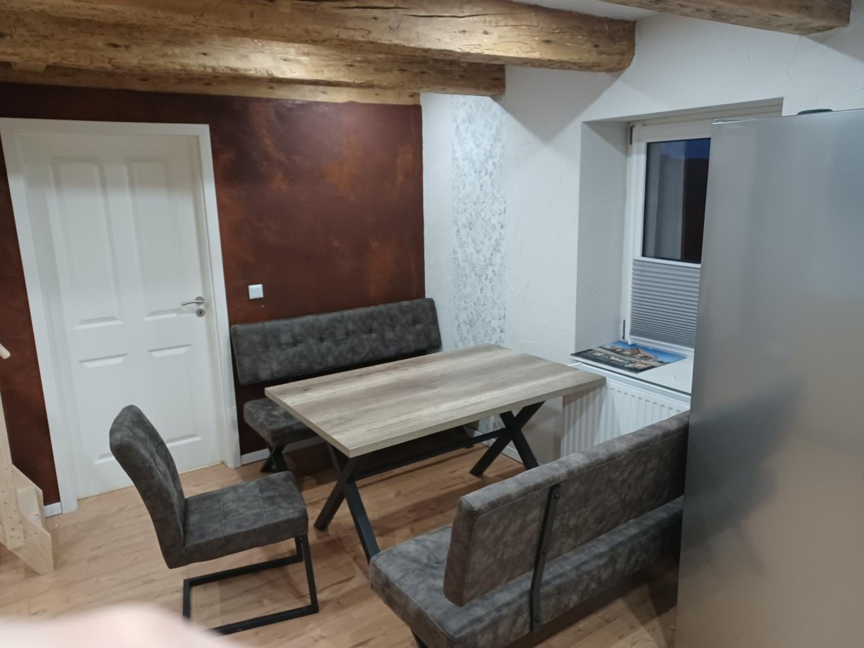 Three-Bedroom House photo 3