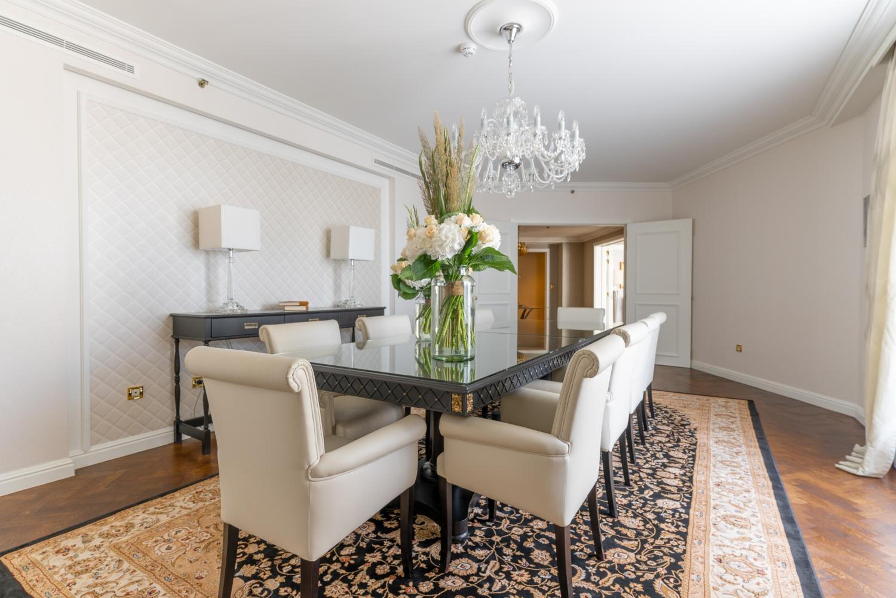 Royal Suite