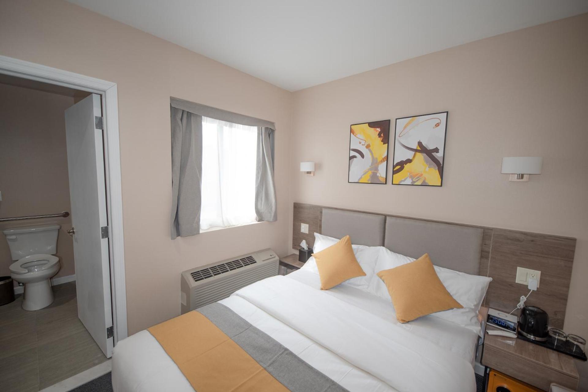Double Room - Photo 26