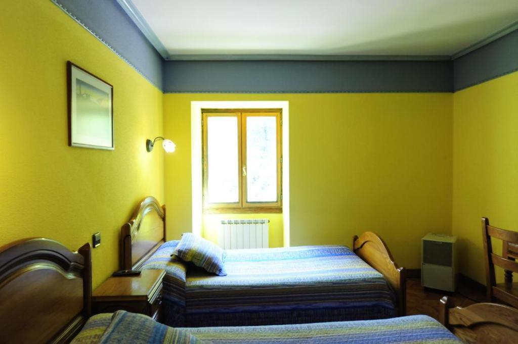 Habitación Estándar con Dos Camas Individuales