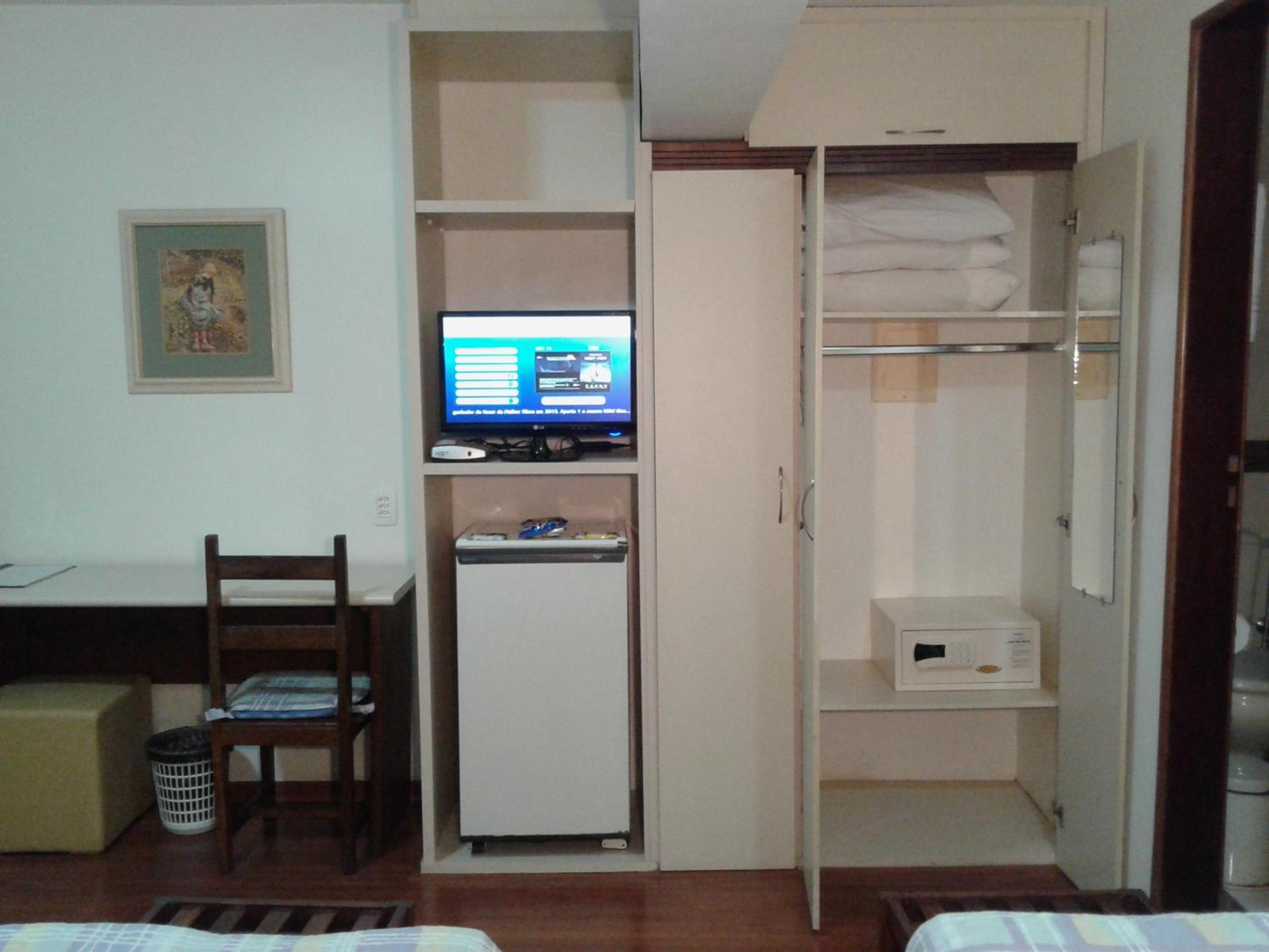 Luxury Triple Room photo 3