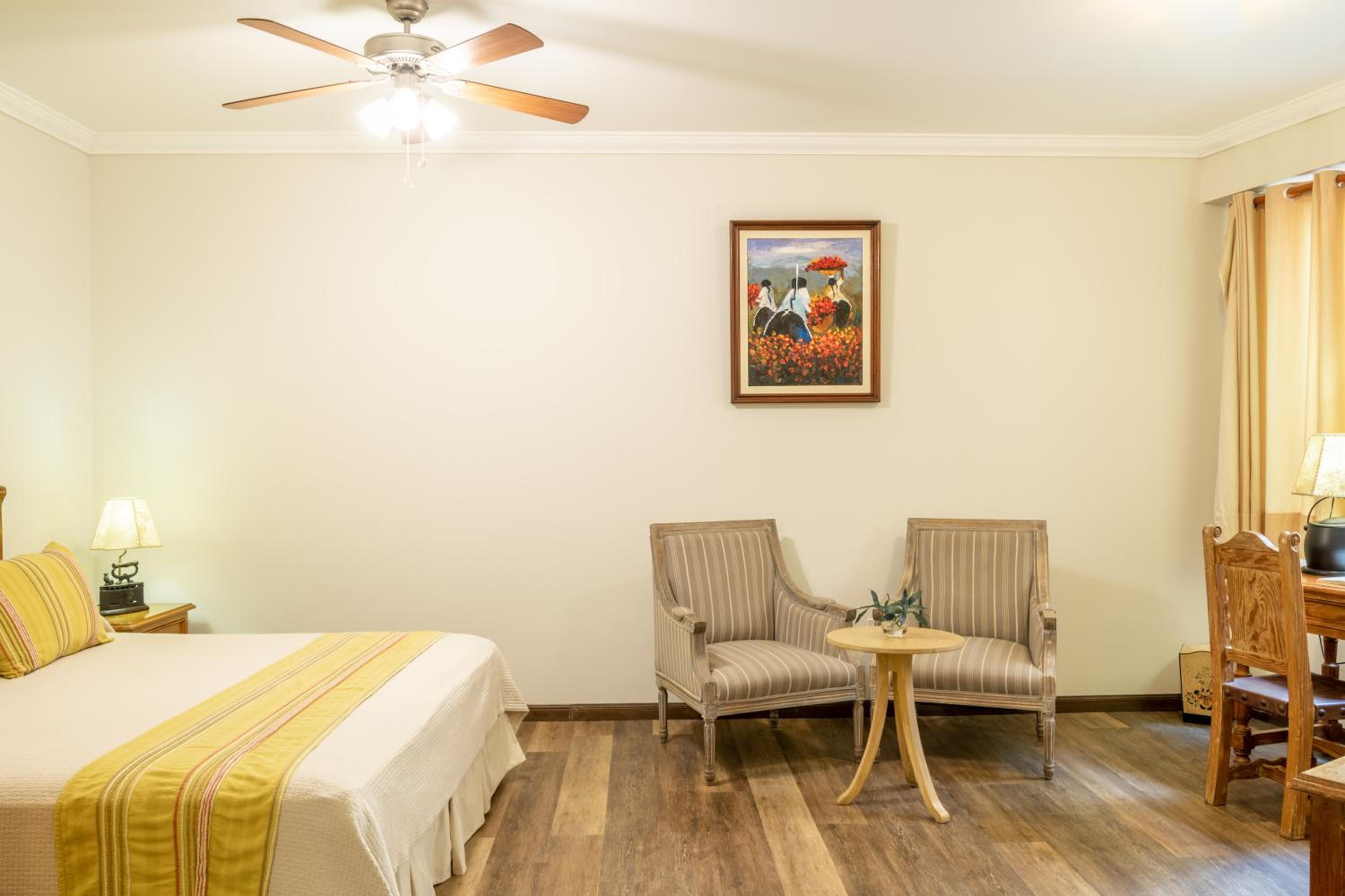 Colonial Double Room - Photo 2