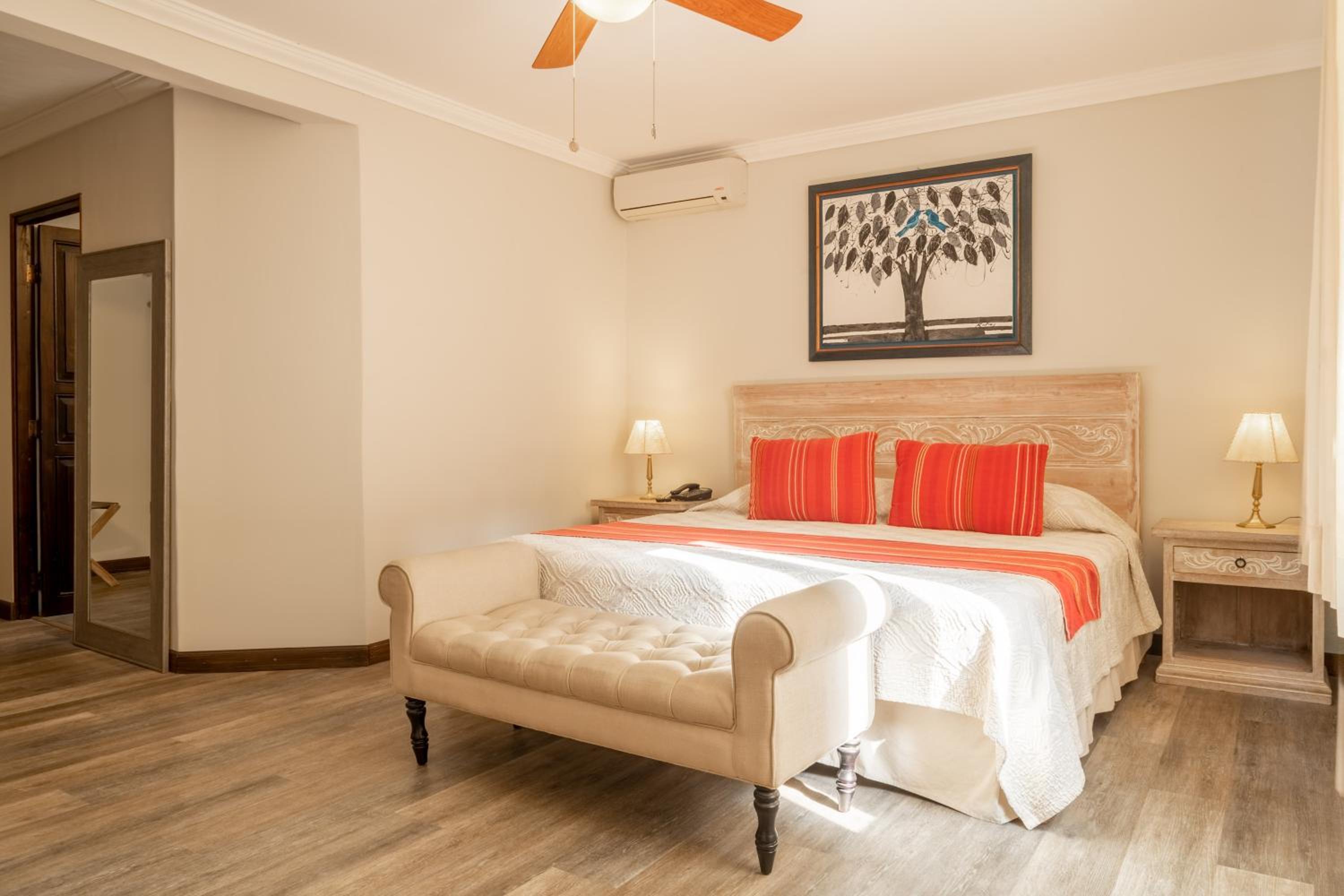 Senior Double Room - Photo 3