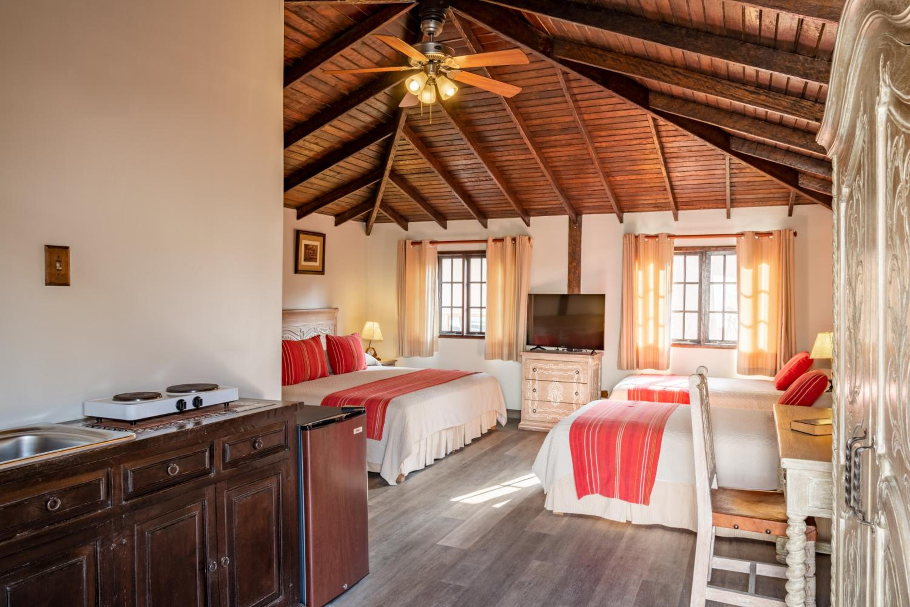 Senior triple room - Photo 4