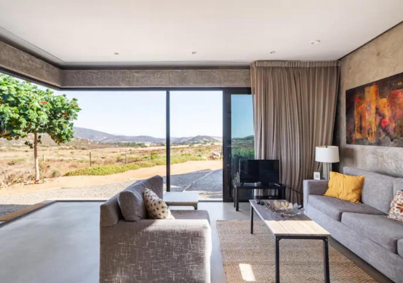 Two-Bedroom Villa - Photo 38