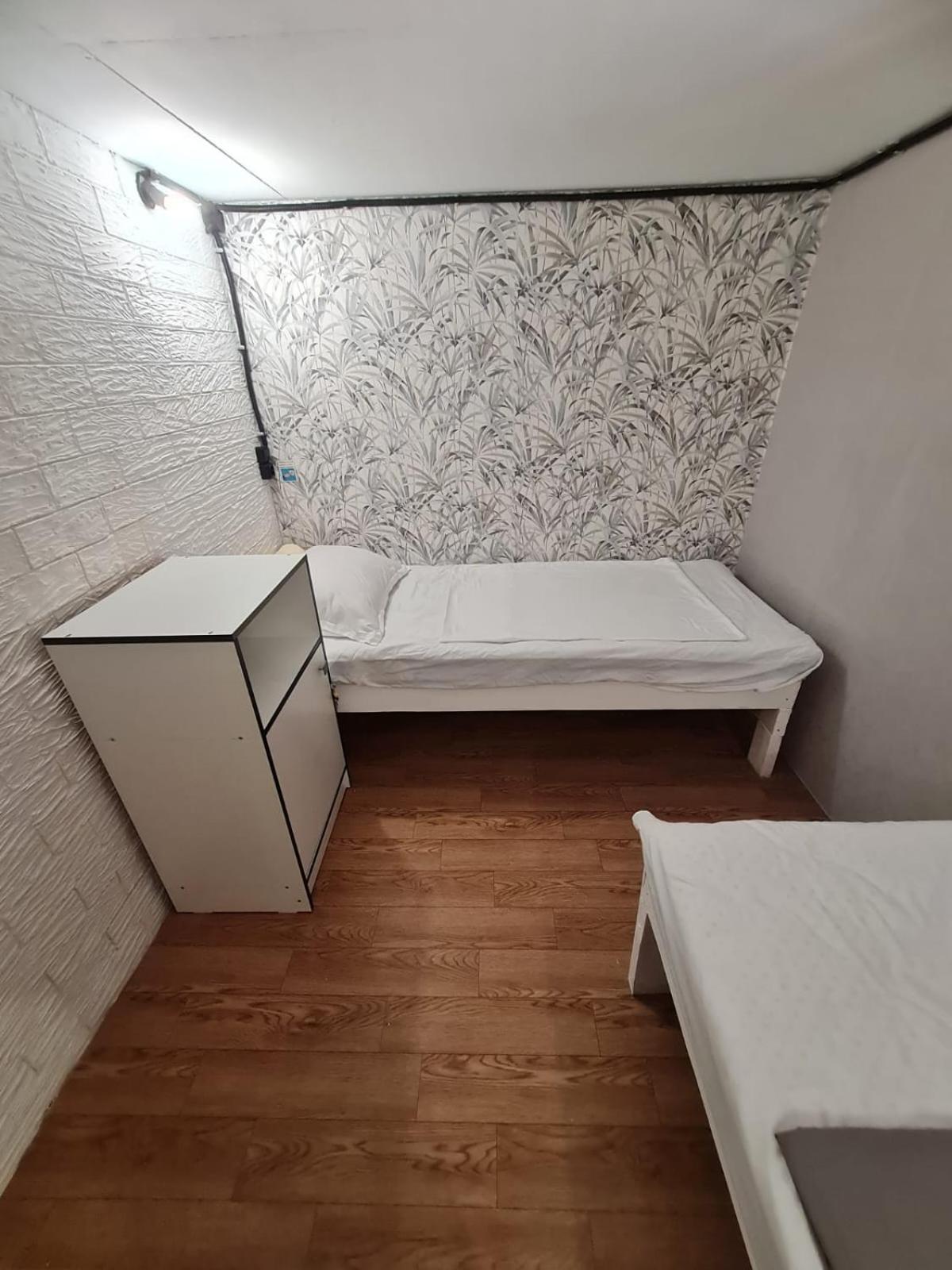 Mixed Dormitory Room photo 1