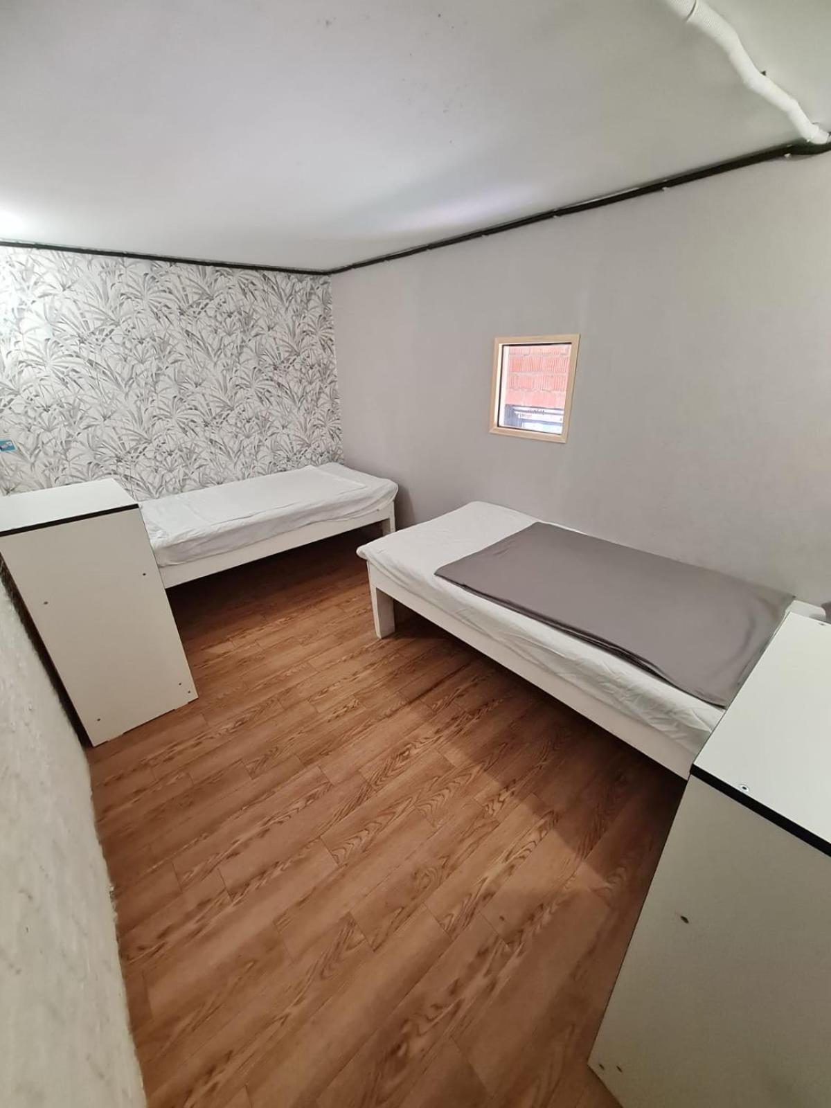 Mixed Dormitory Room photo 2