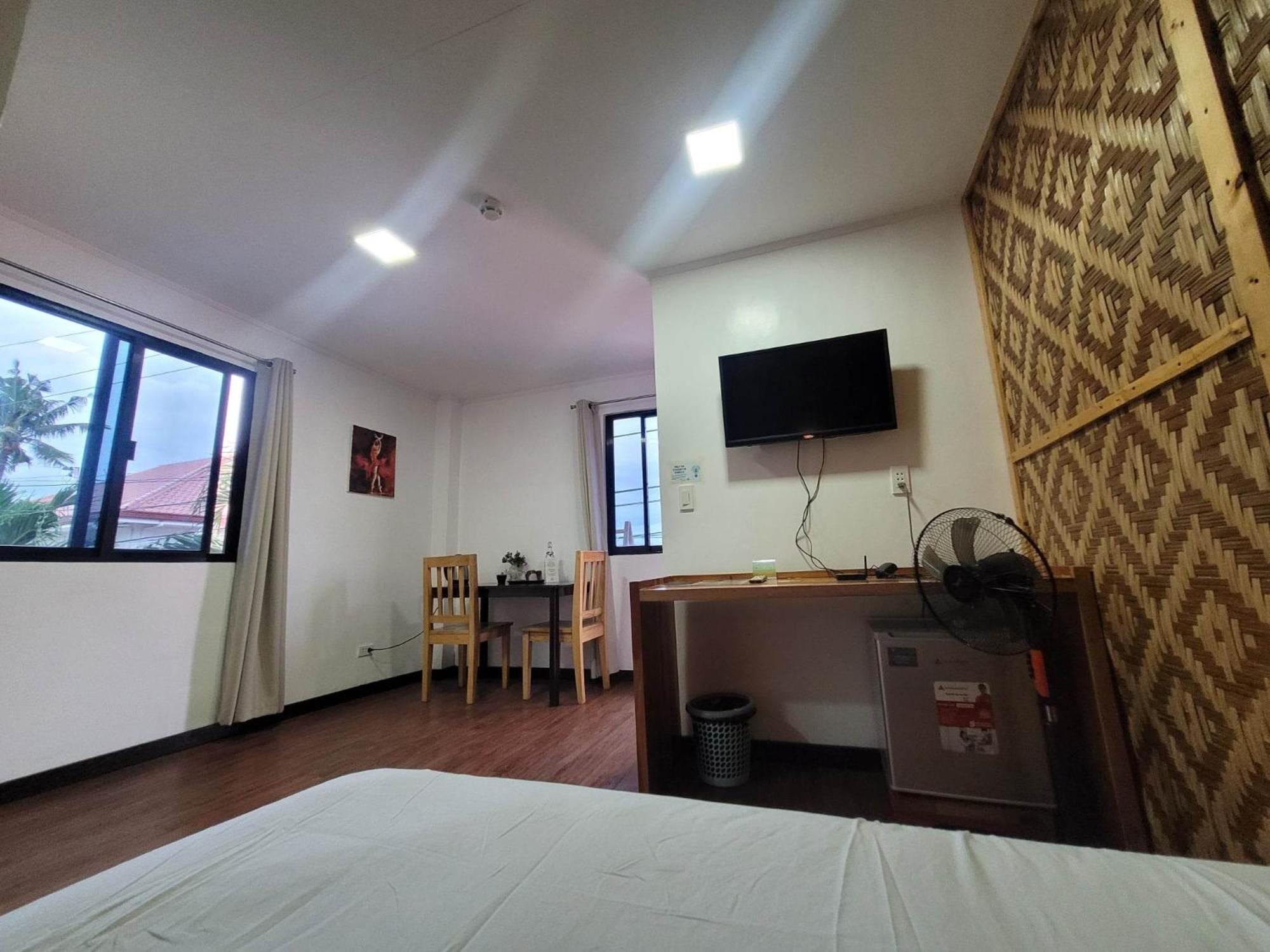 Standard Double Room - Photo 5