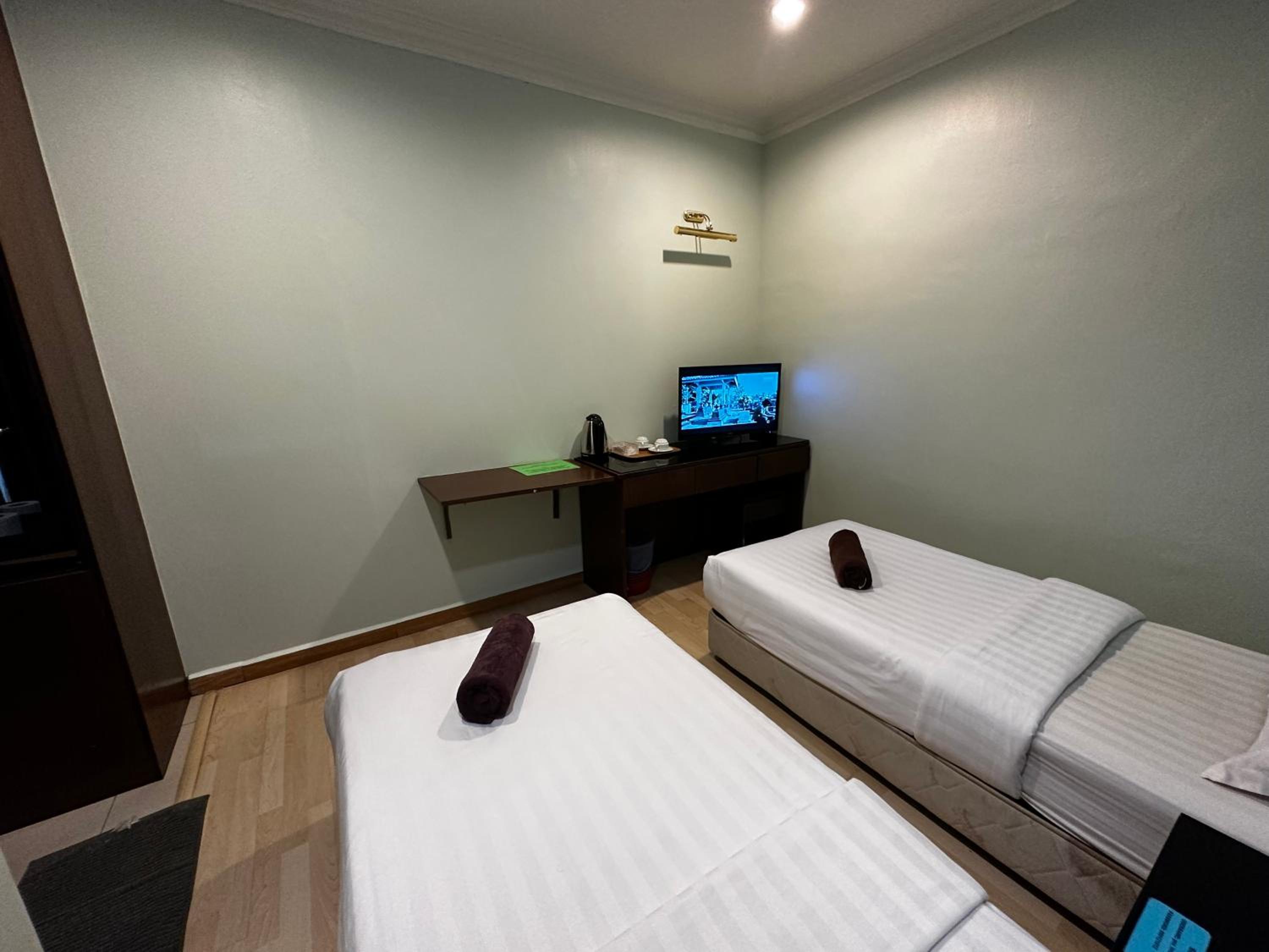Superior Twin Room photo 2