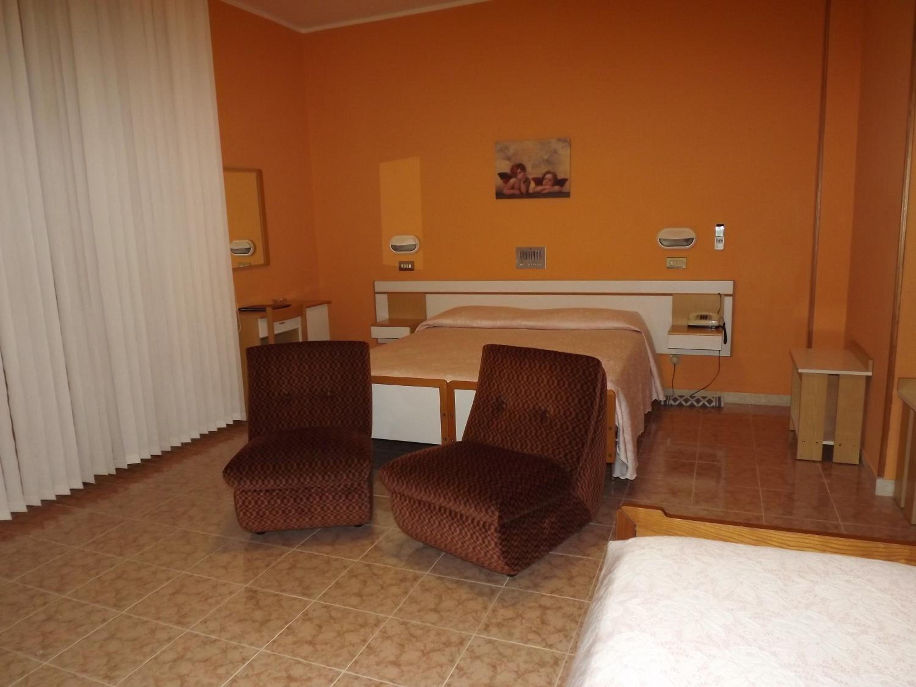 Quadruple Room photo 2