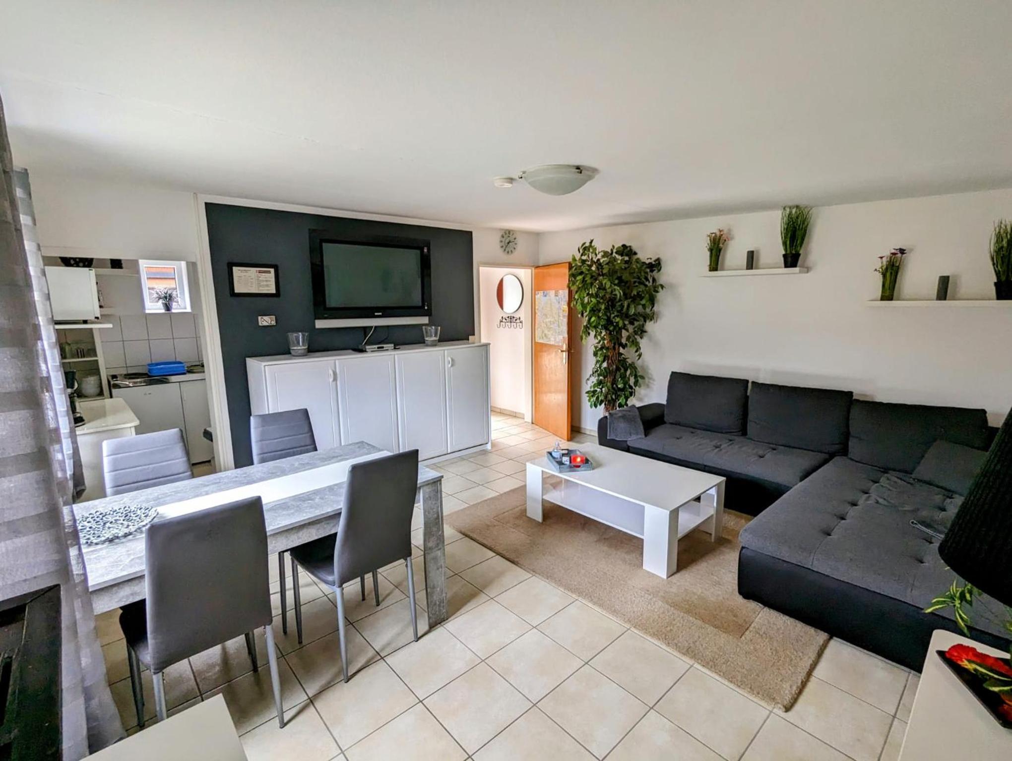 Apartment photo 1