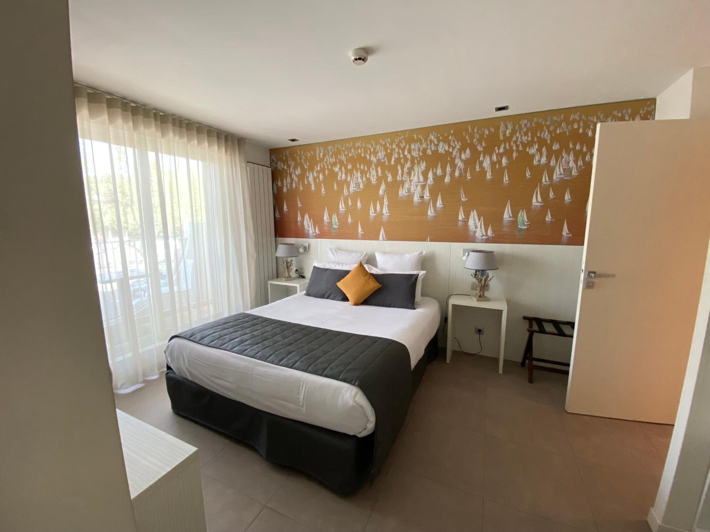Junior Suite - Photo 1