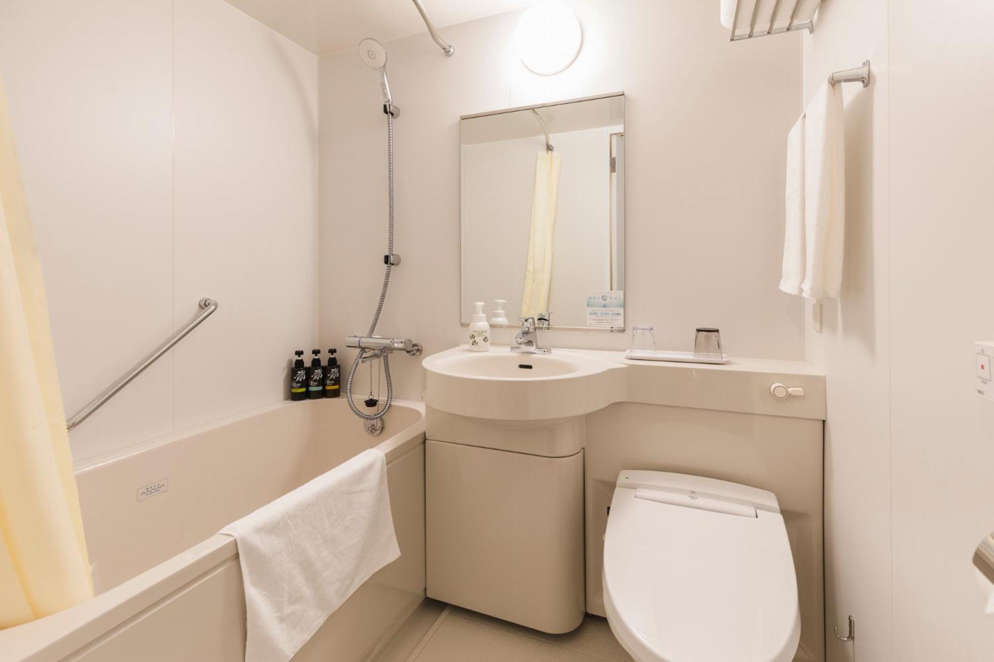 Standard Double Room - Non-Smoking - Photo 7