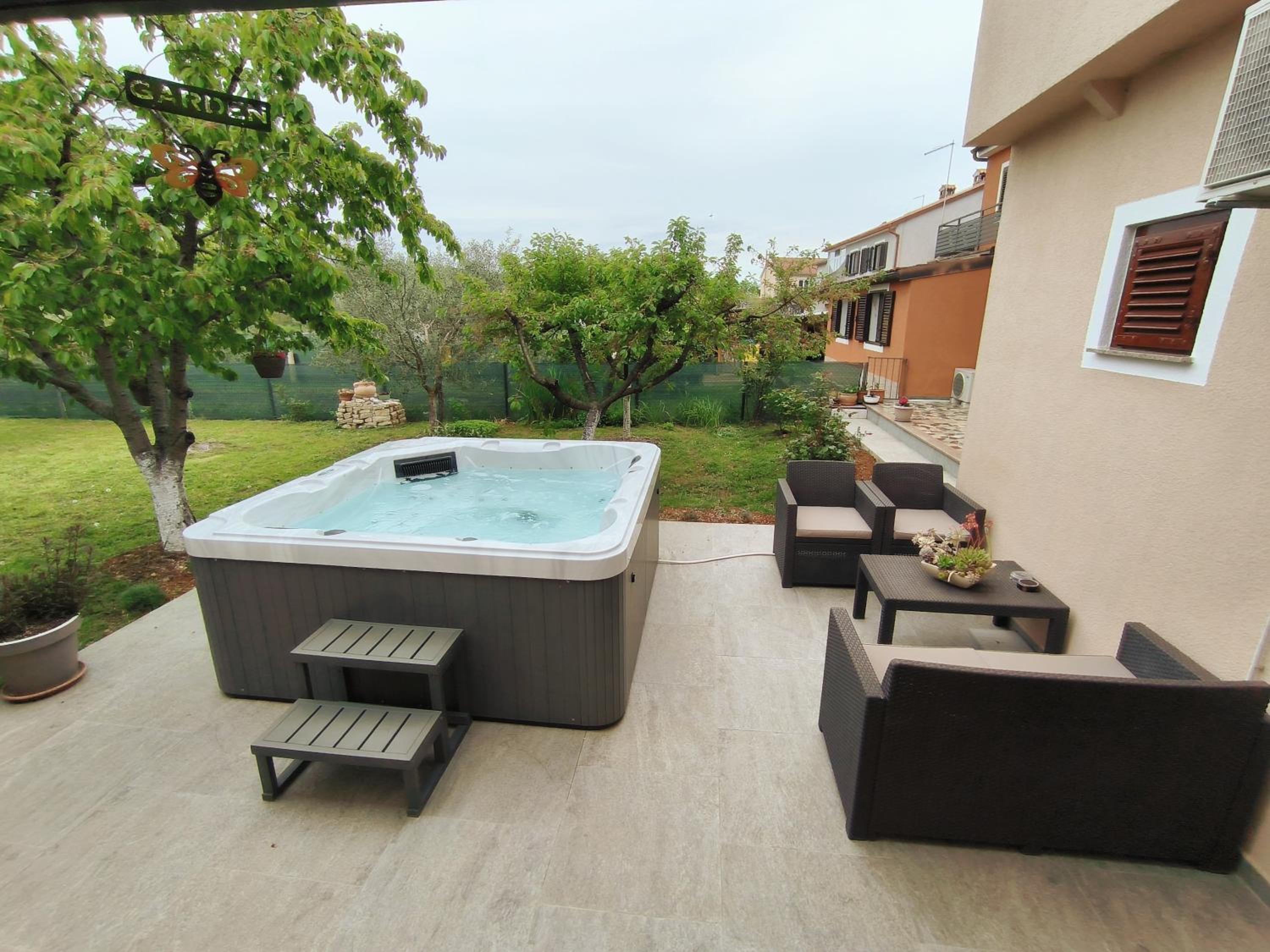 Superior Double or Twin Room with Garden View - Photo 46