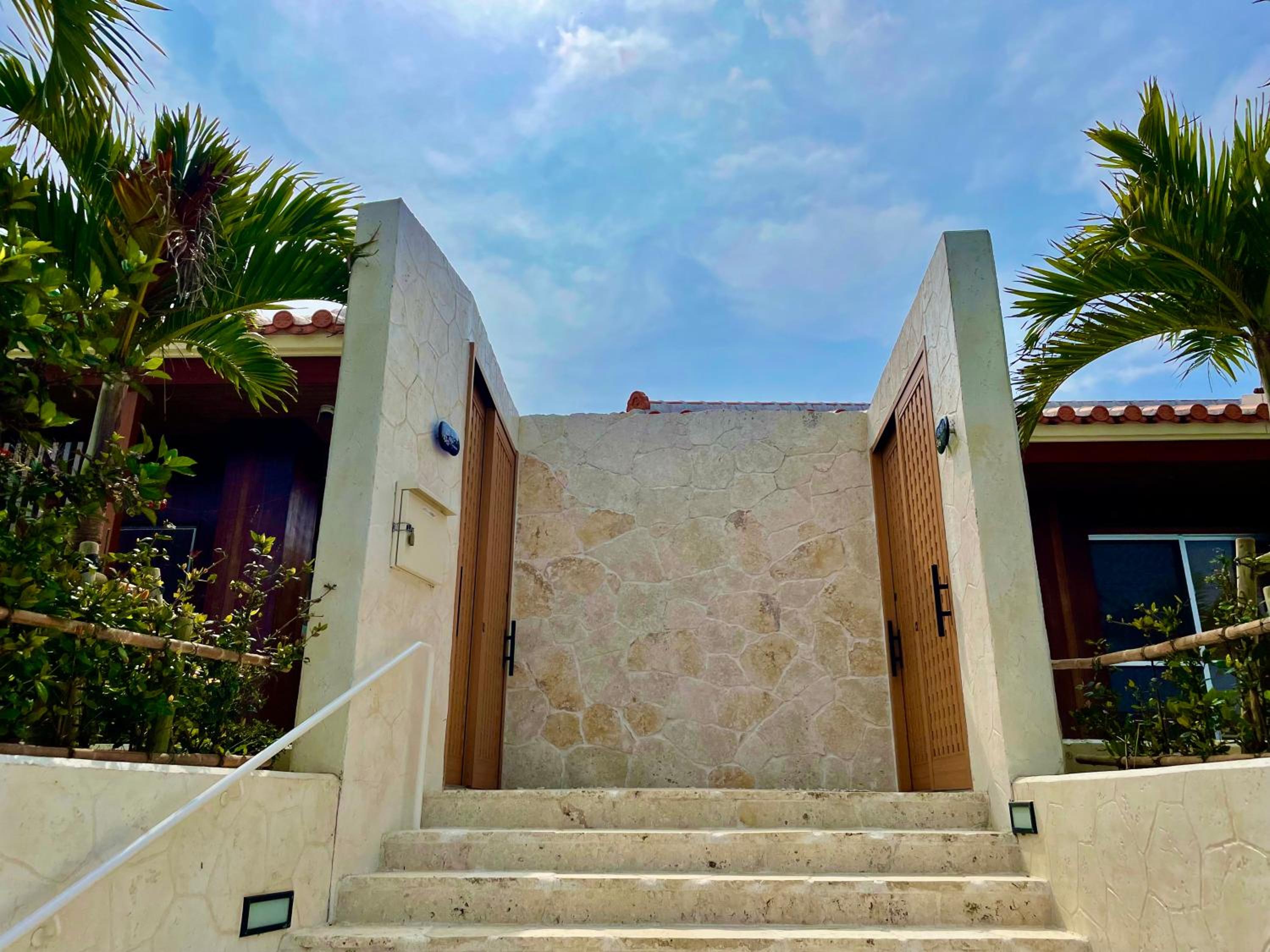 Villa with Sea View - Photo 25