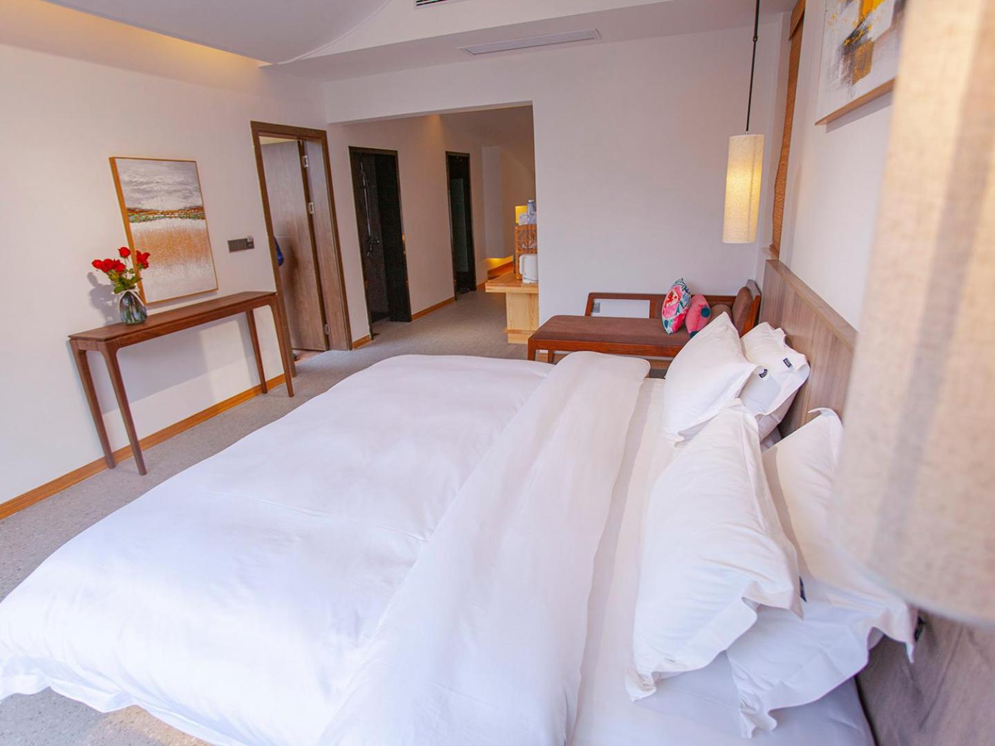 Suite With Balcony photo 3