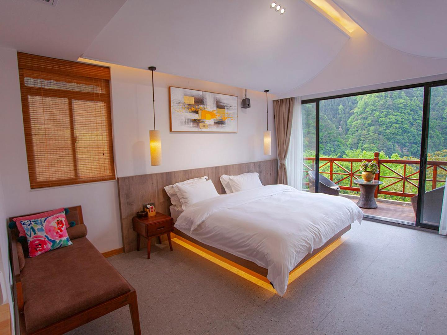 Suite With Balcony photo 1