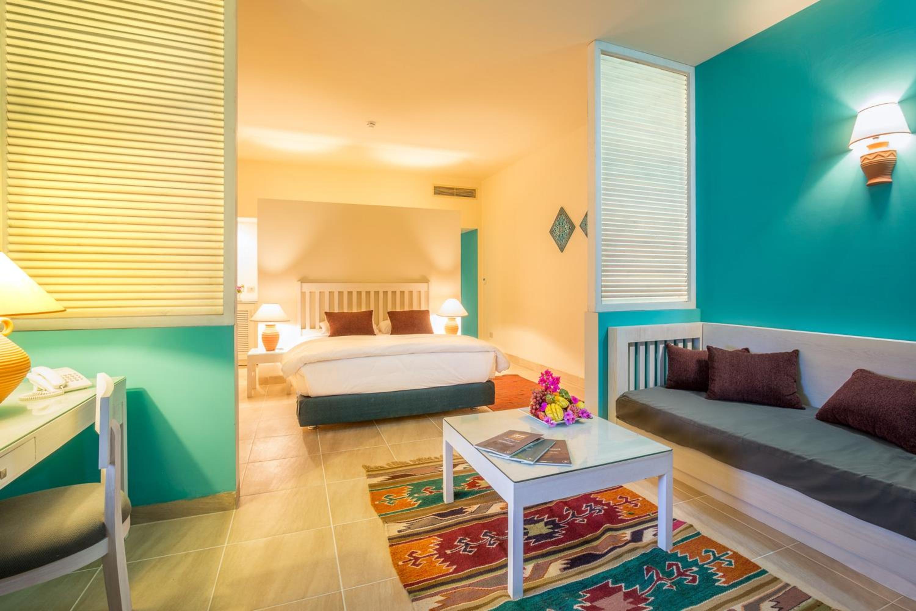 Beach Front Deluxe Room photo 3