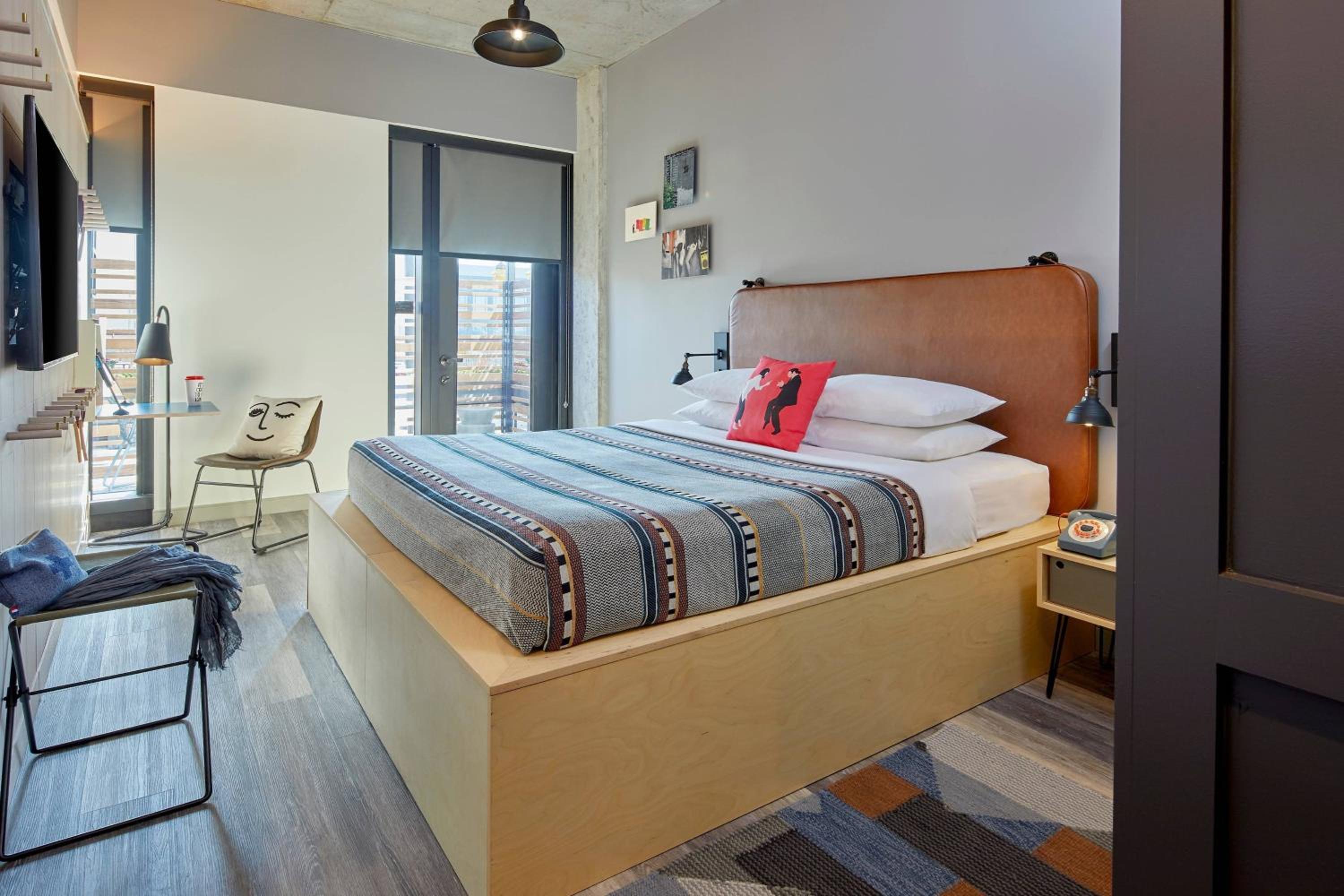 King Room with Pull-Down Bed and Private Terrace