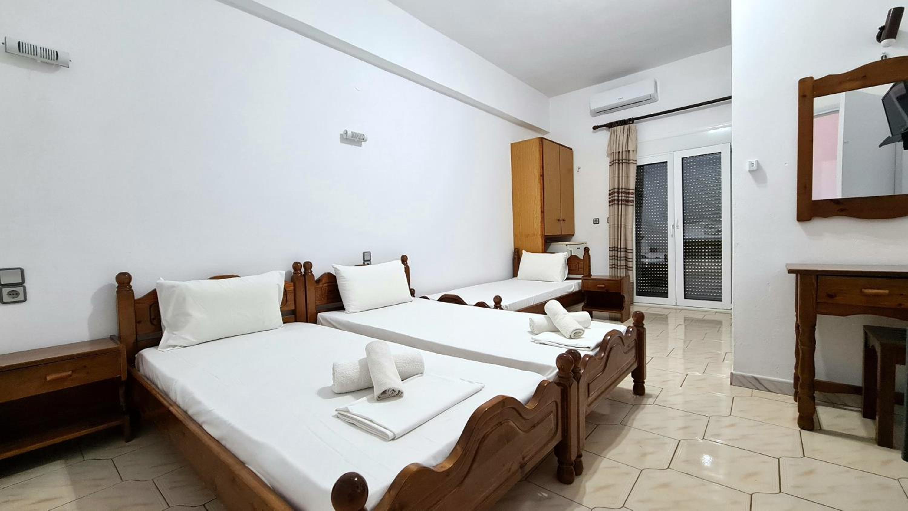 Standard Room - Photo 1