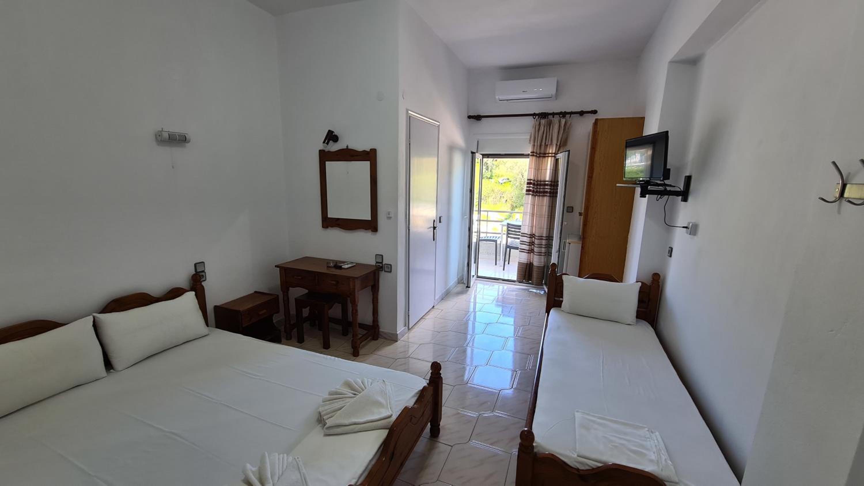 Standard Room - Photo 6