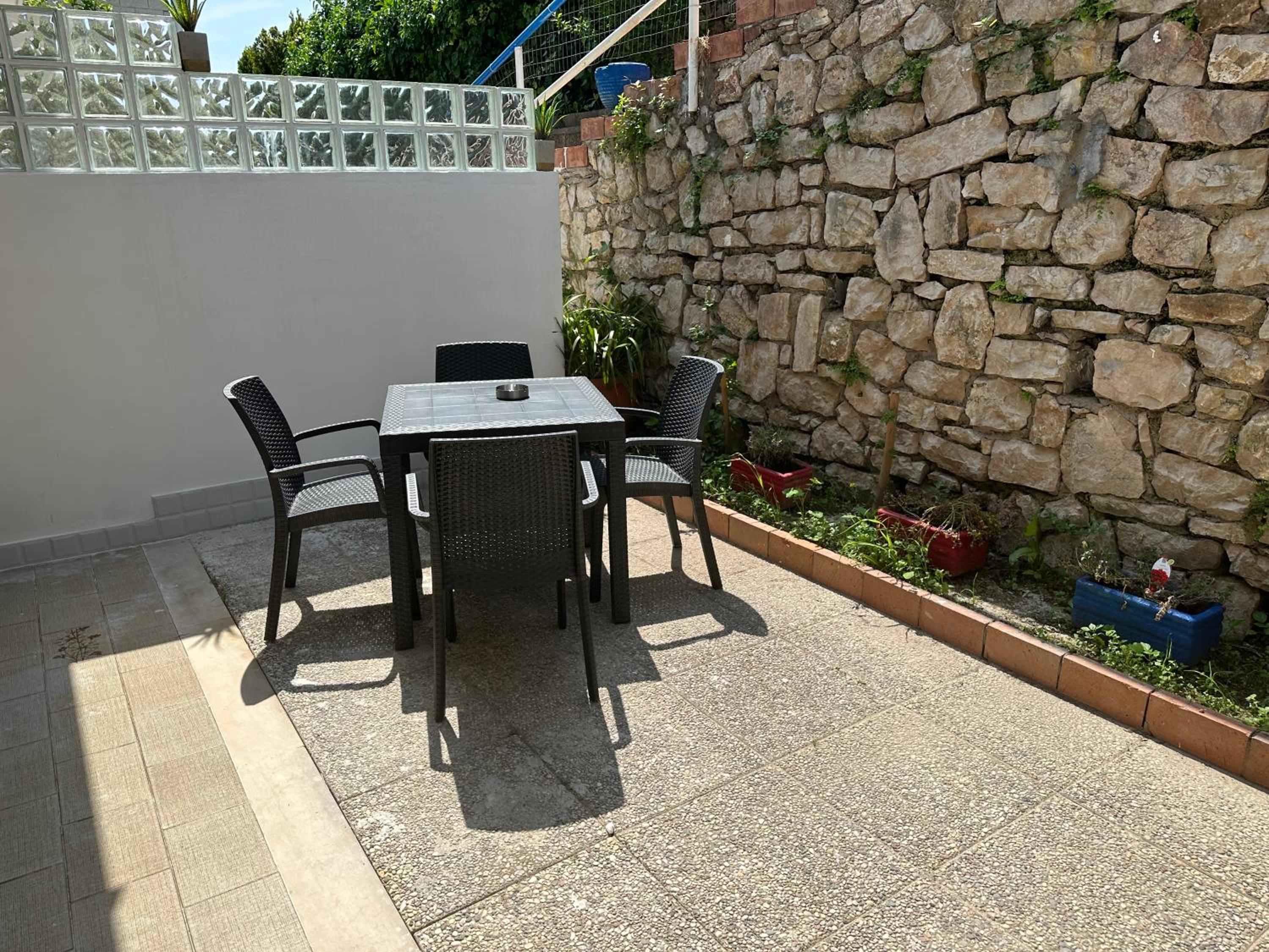 Triple Room with Terrace photo 2