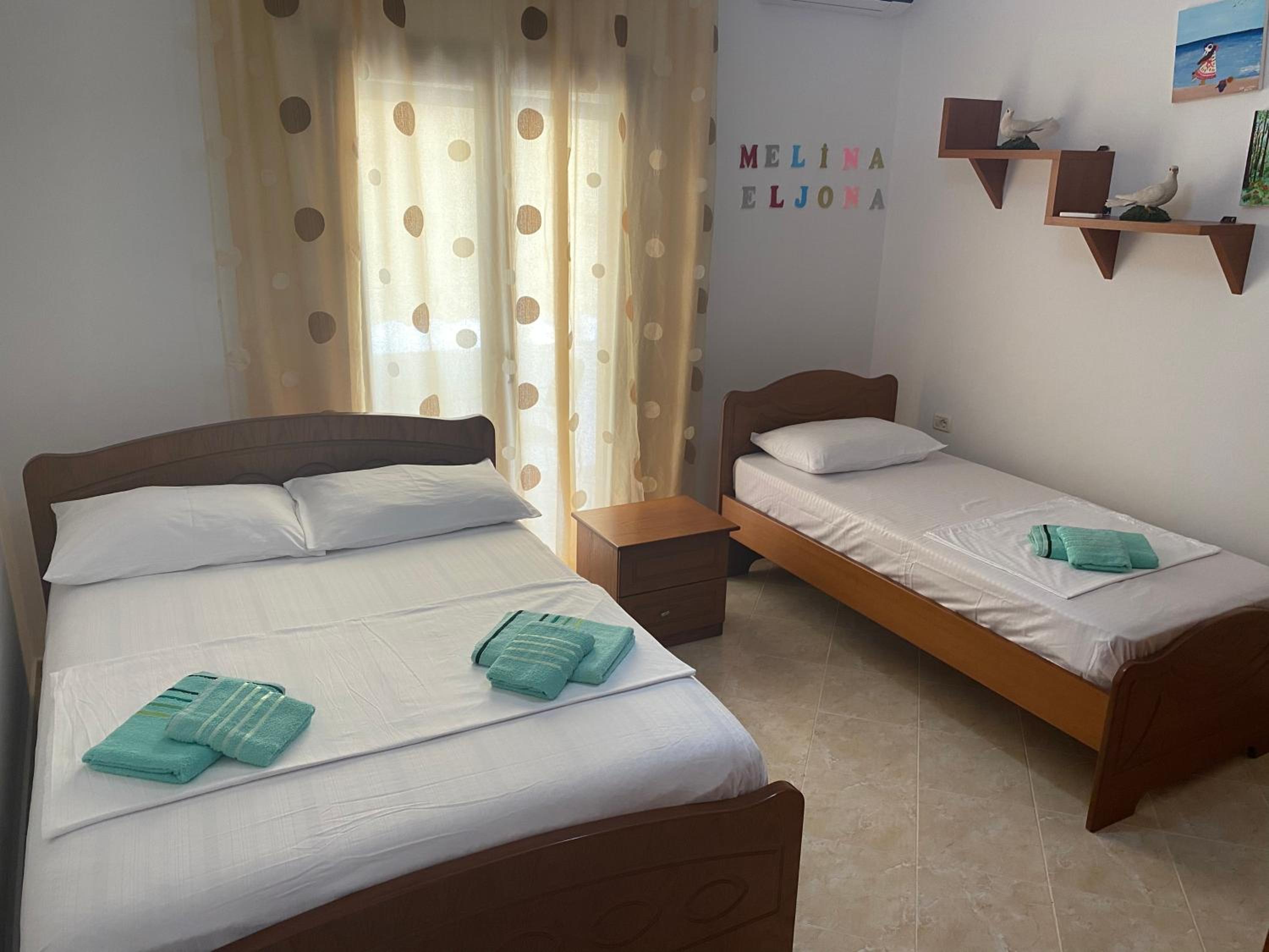 Basic Triple Room photo 1