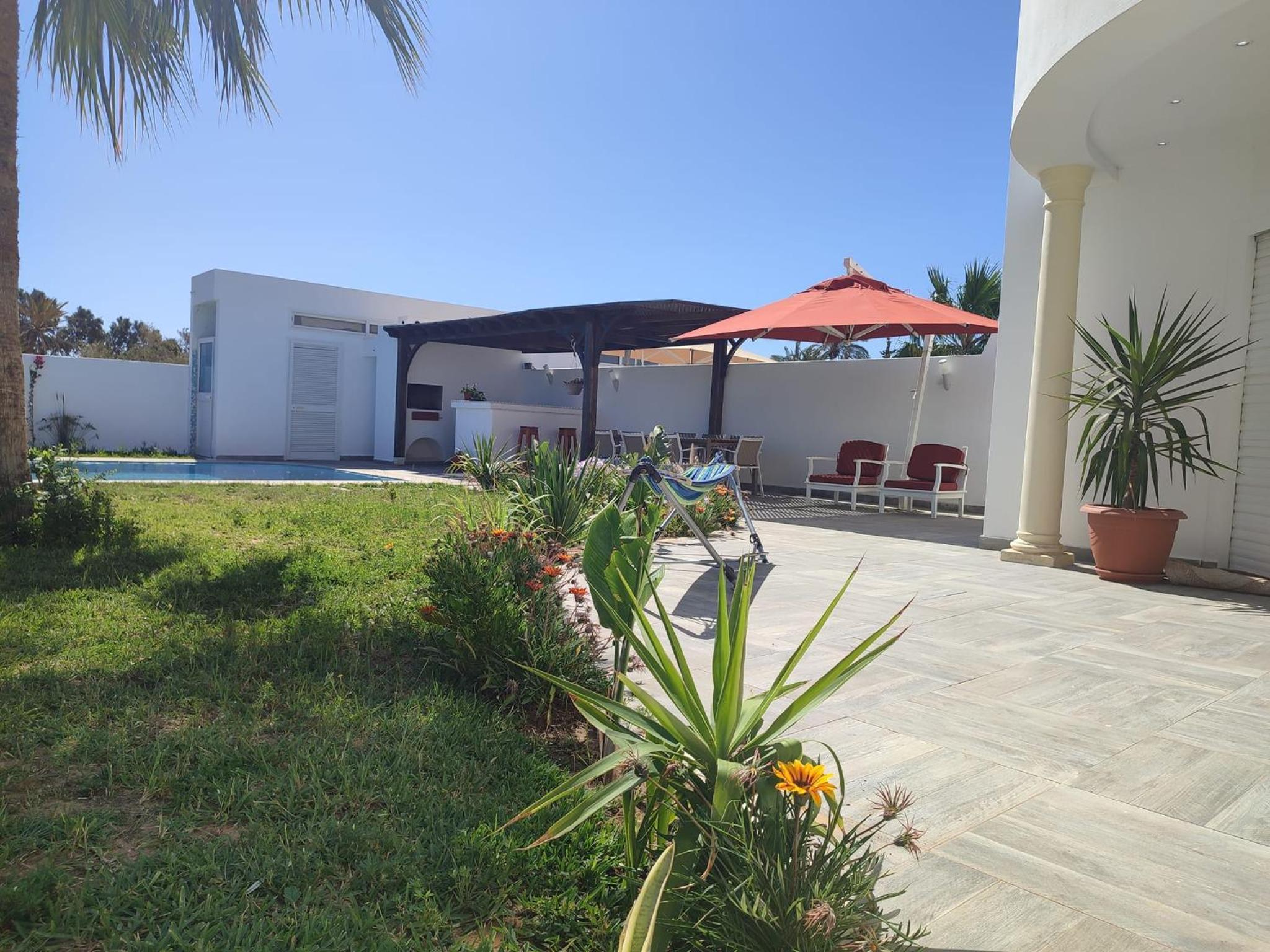 Villa with Private Pool photo 2