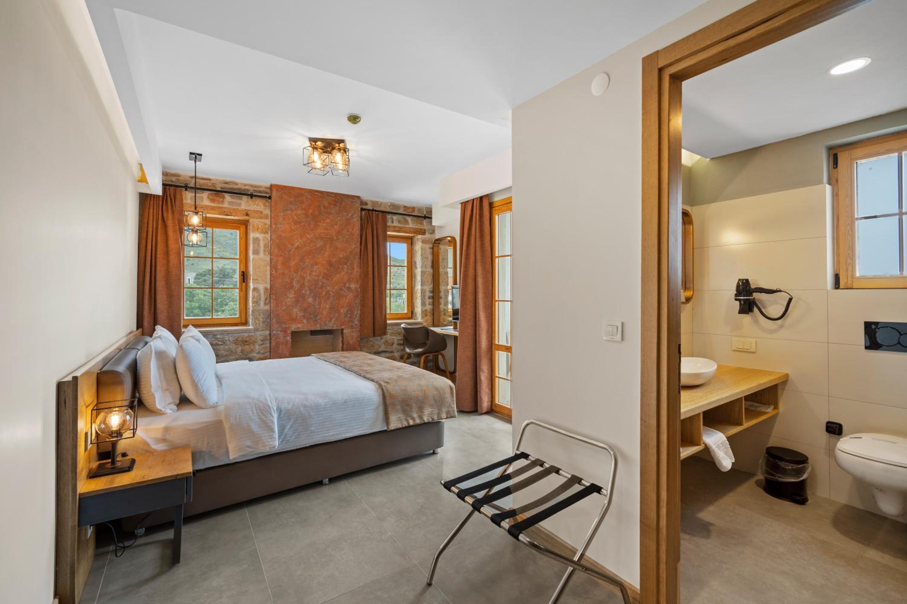 Standard Double Room - Photo 6