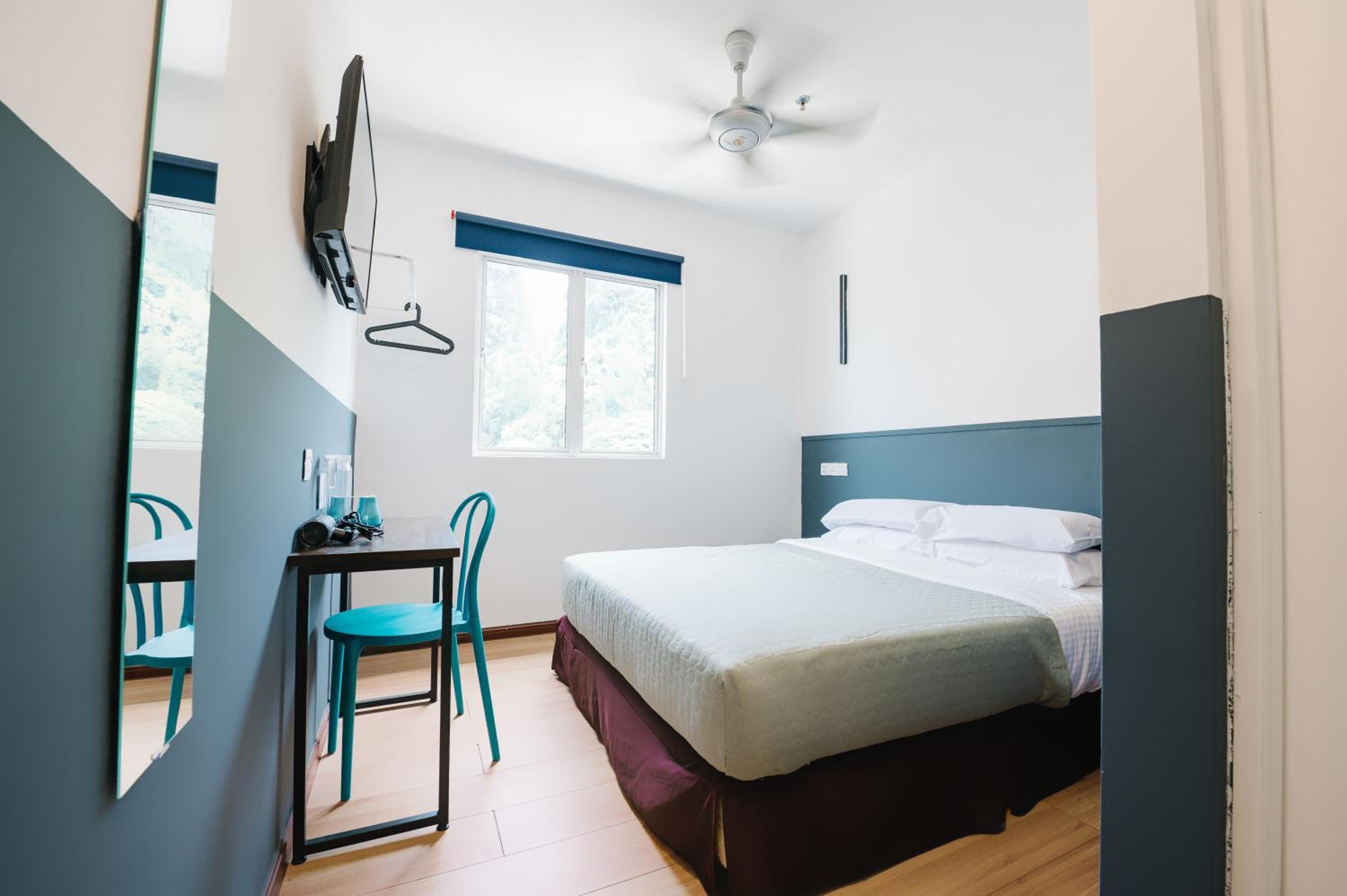 Double Room with Mountain View - Photo 4