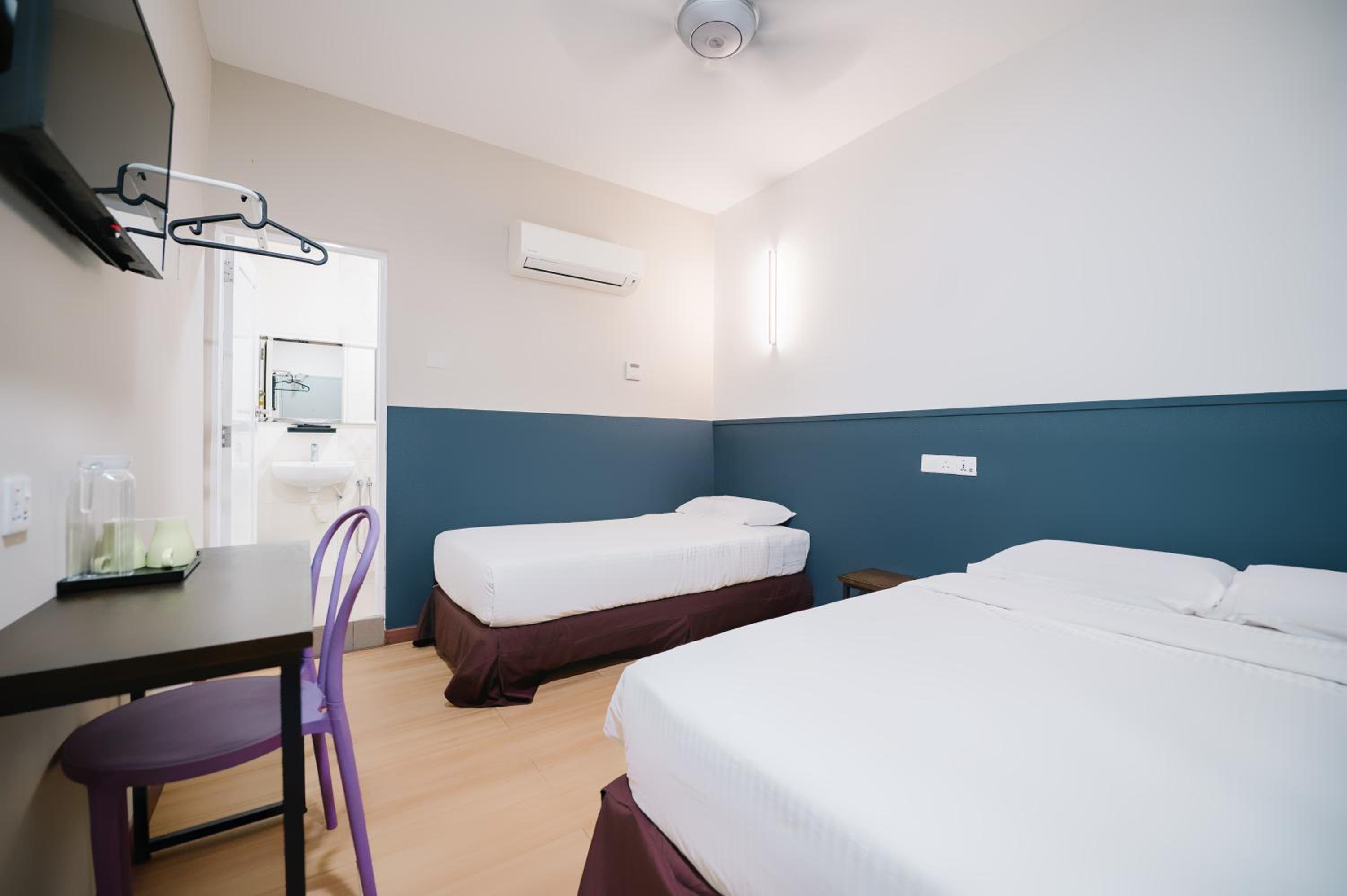 Superior Triple Room - Photo 3