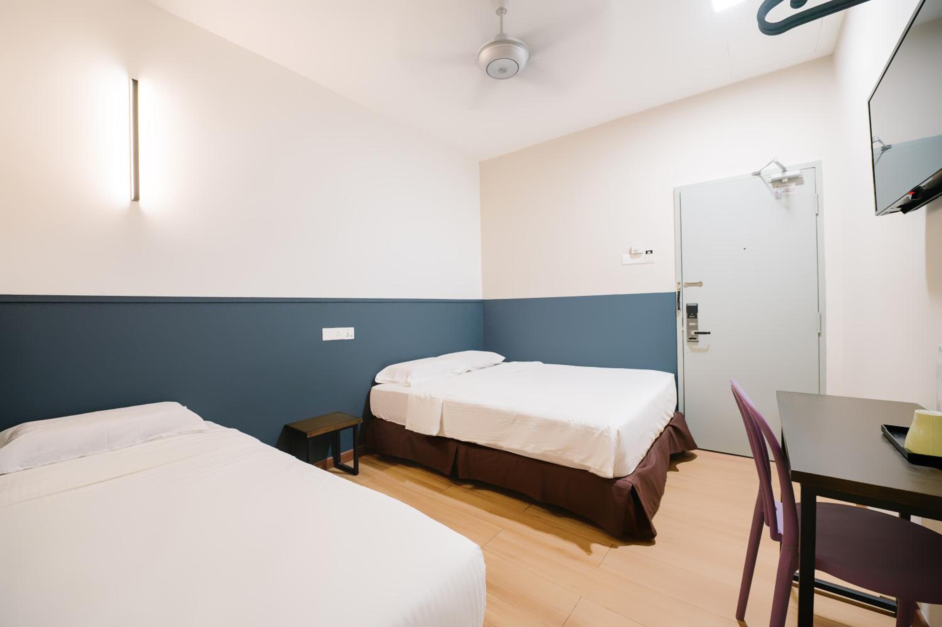 Superior Triple Room - Photo 4