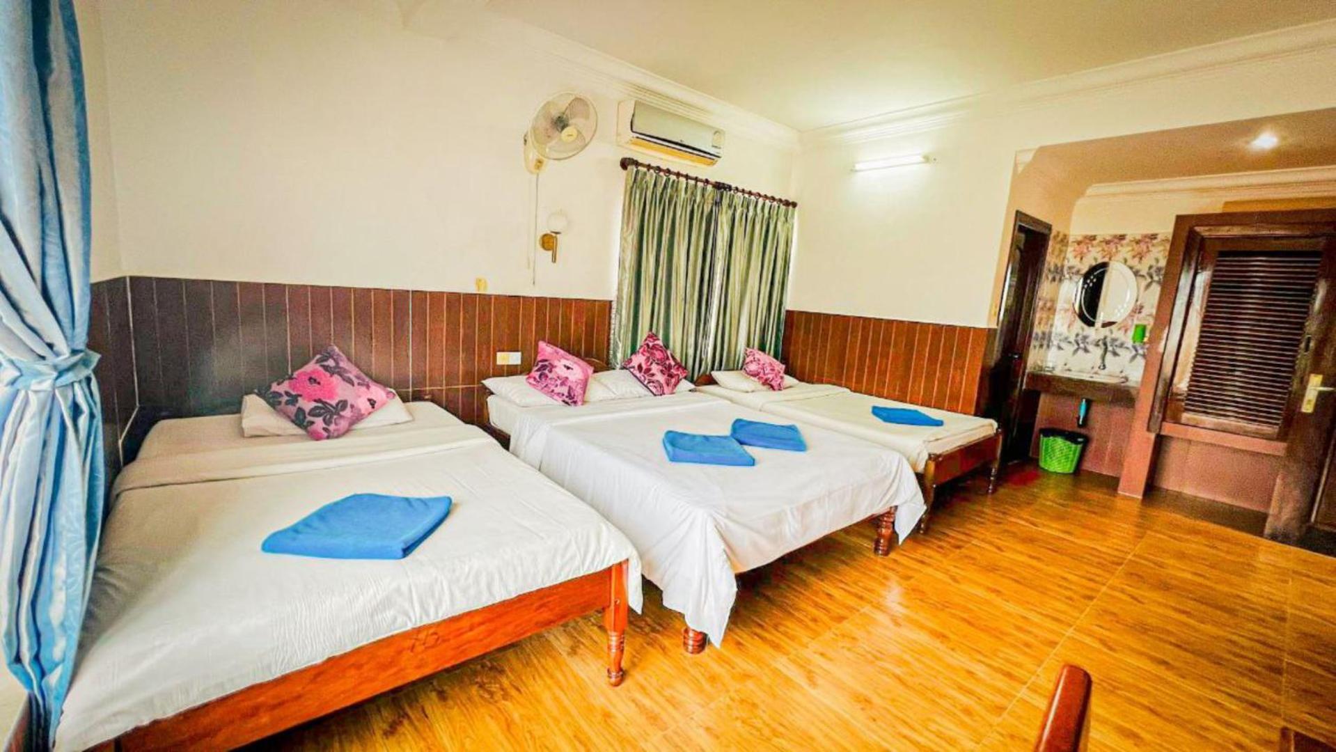 Family Double Room - Photo 1