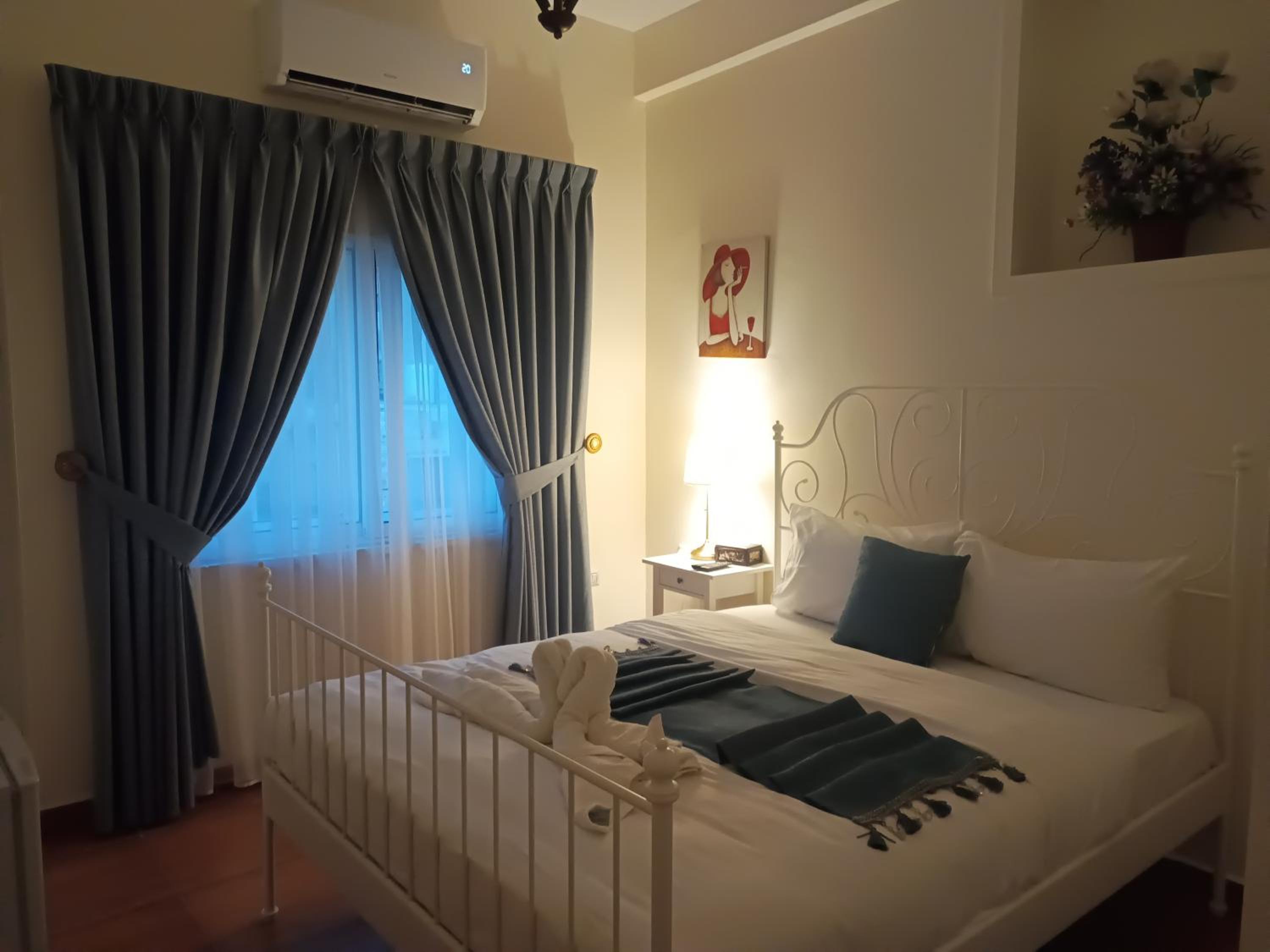 Double Room - Photo 4