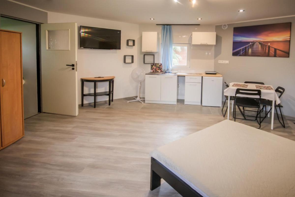 Holiday Home - Photo 3