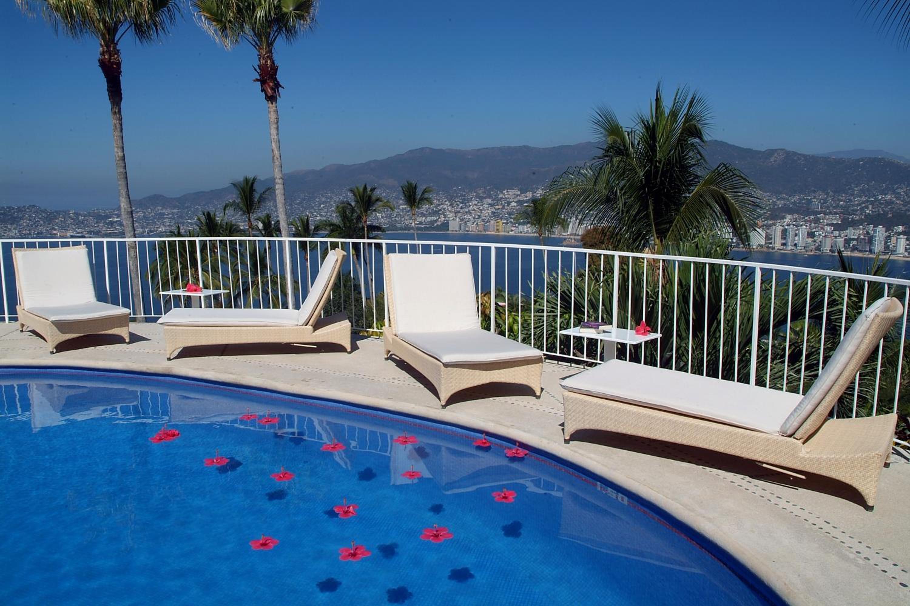 Private Pool Casita with Two Beds - Photo 6