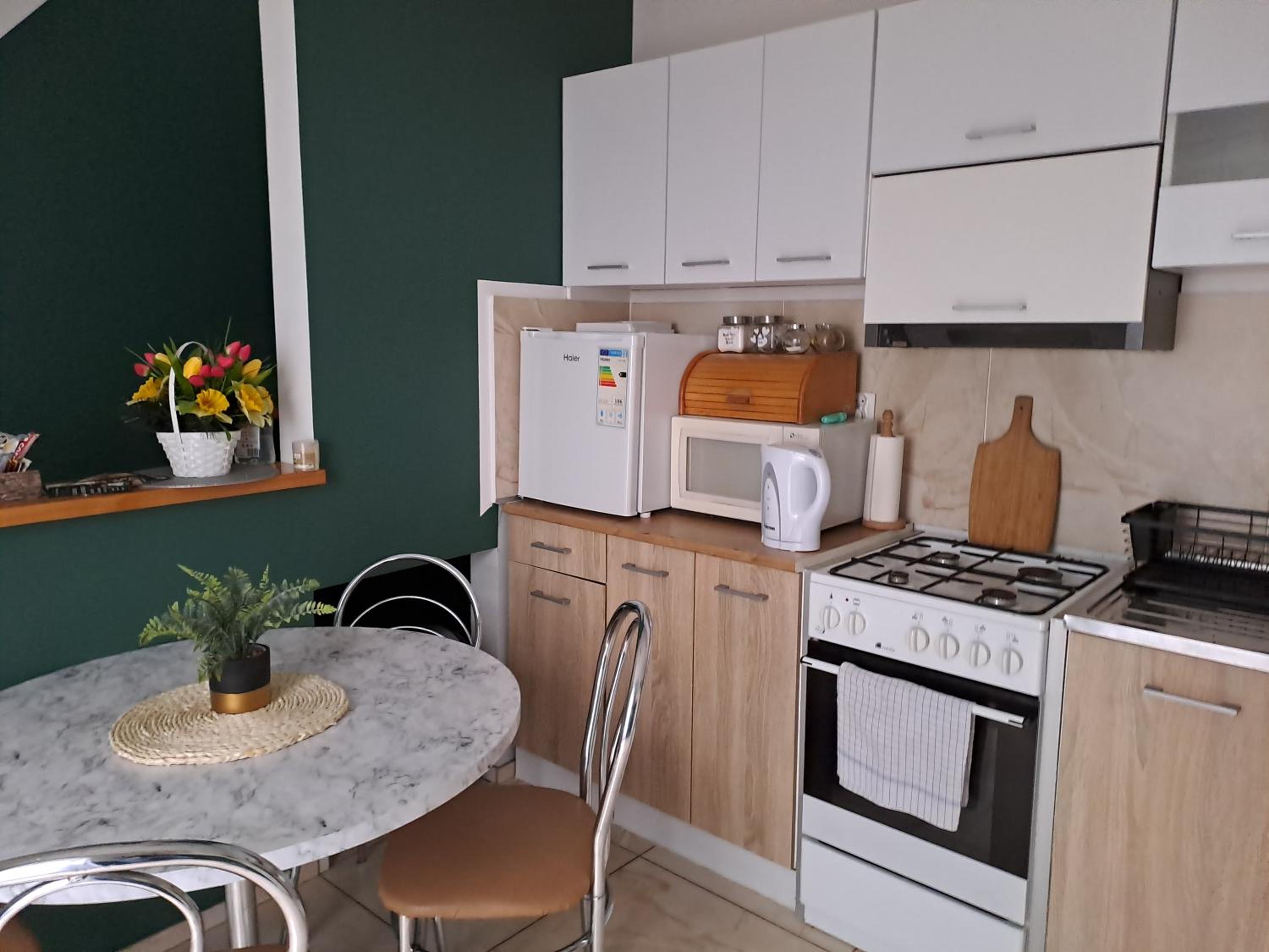 Two-Bedroom Apartment - Photo 8
