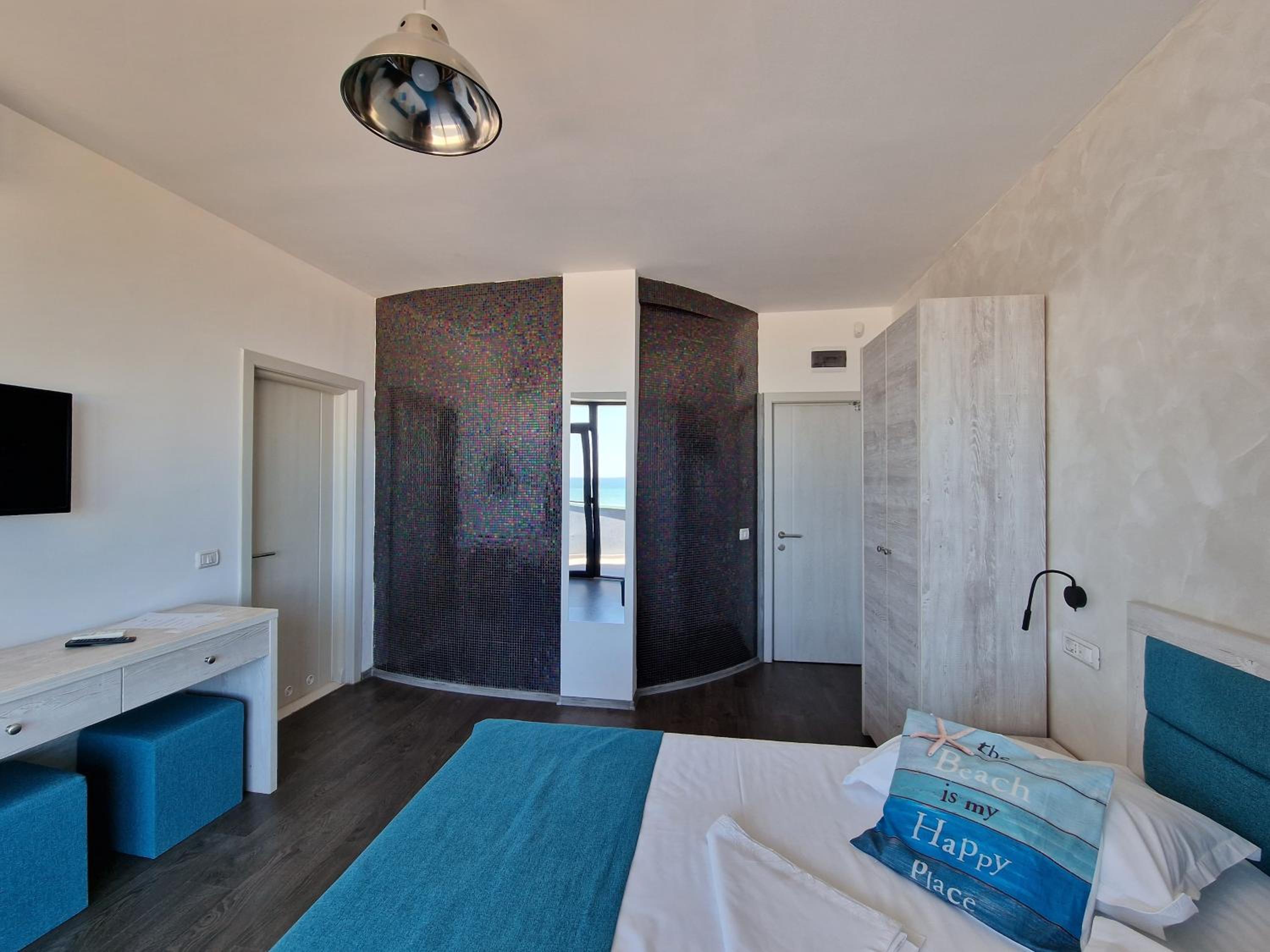 King Room with Sea View photo 1