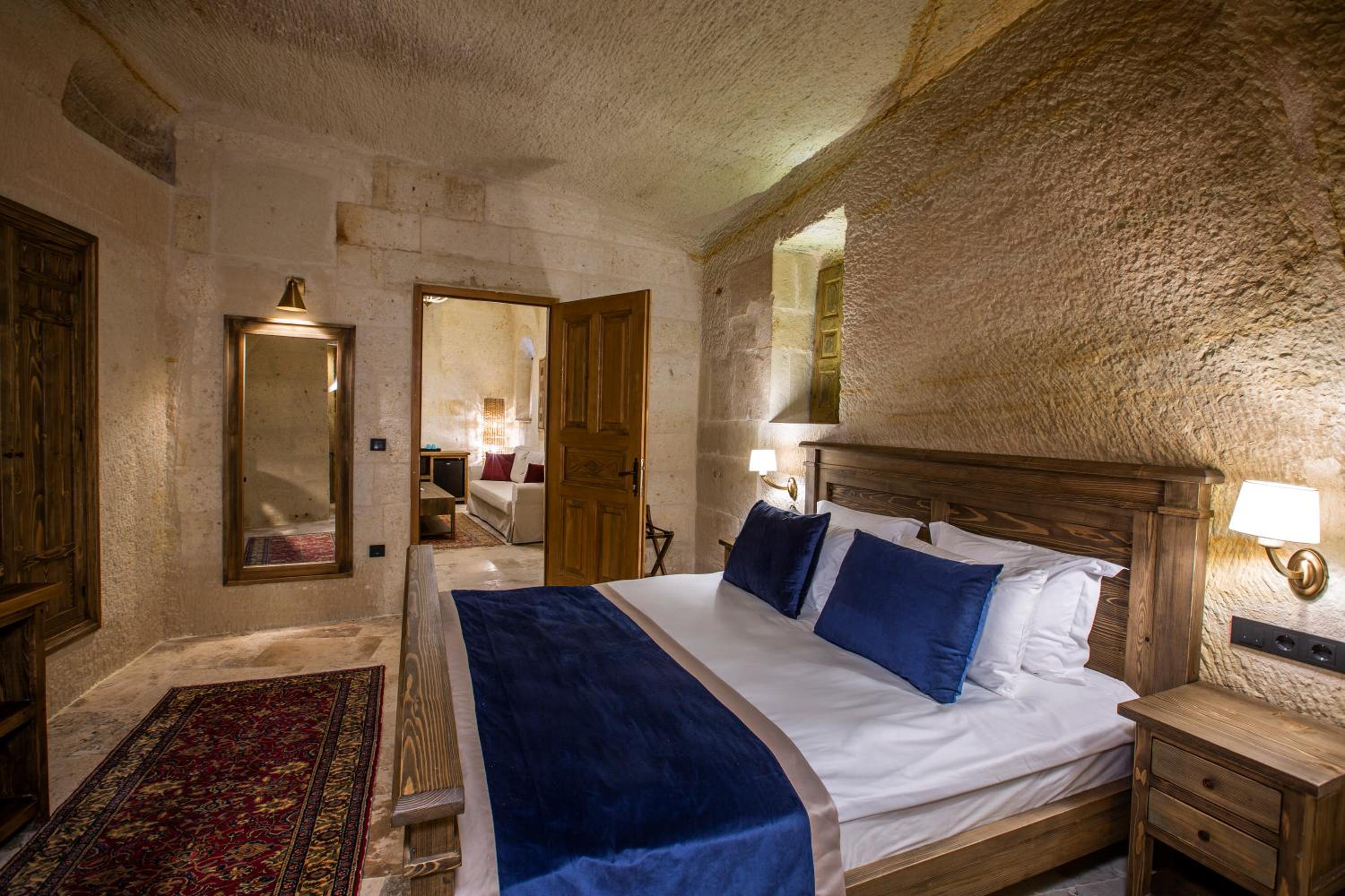 Suite - Photo 6