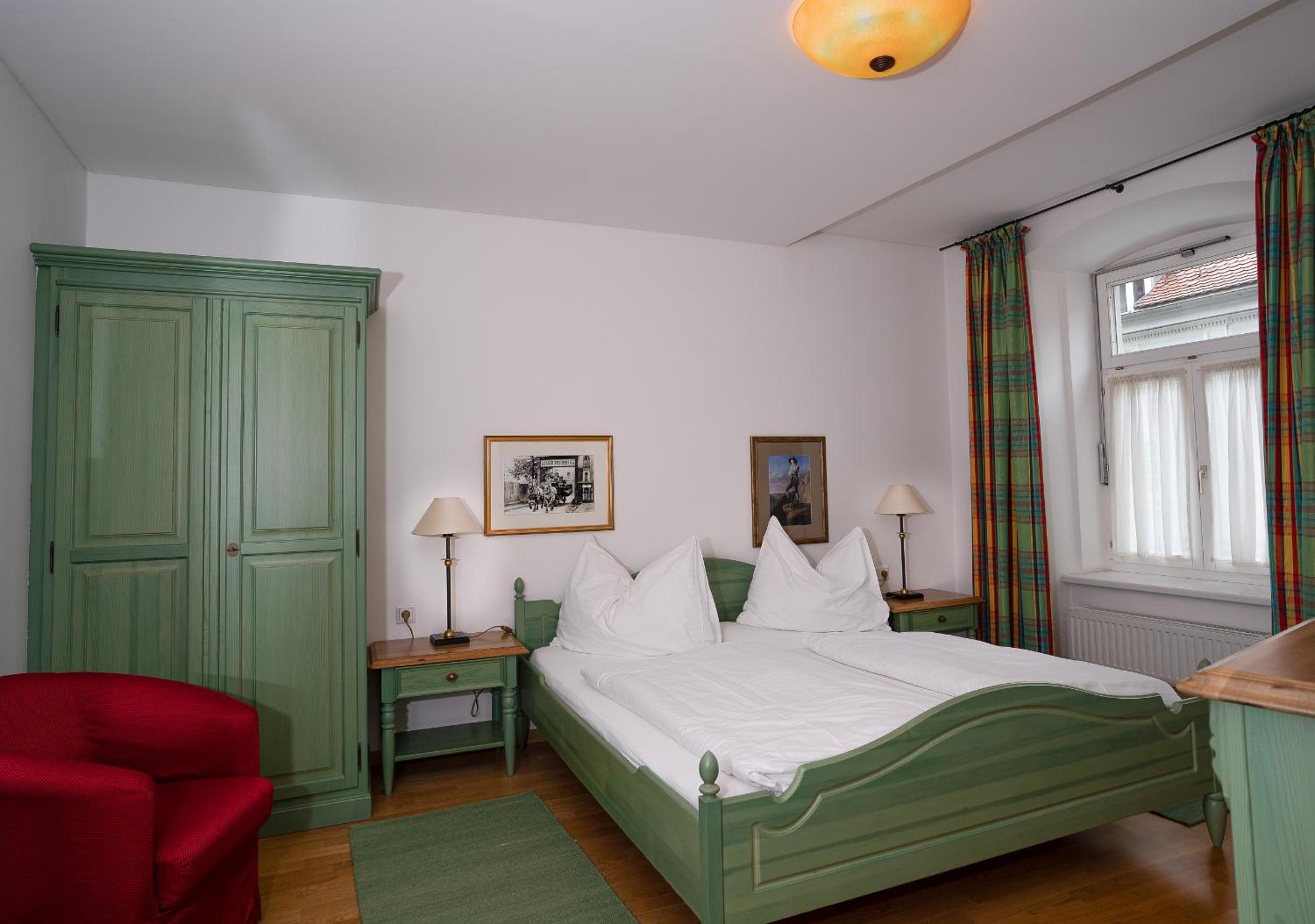 Double Room with Private Bathroom photo 3