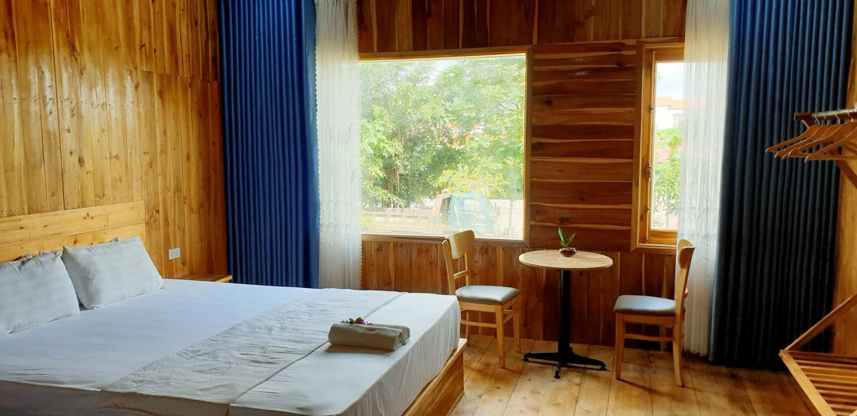 Double Room with Private Bathroom photo 3